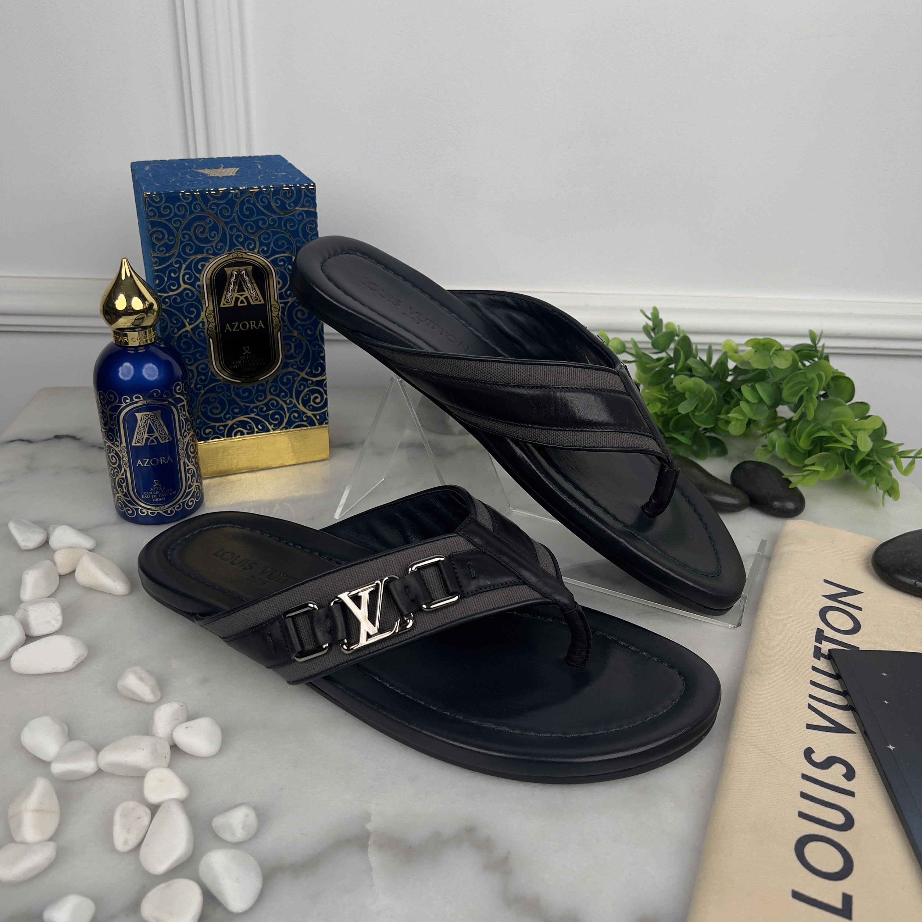 Louis Vuitton Louis Vuitton Thong Sandals Logo Leather Size US 9.5 / EU 42-43 - 4 Thumbnail