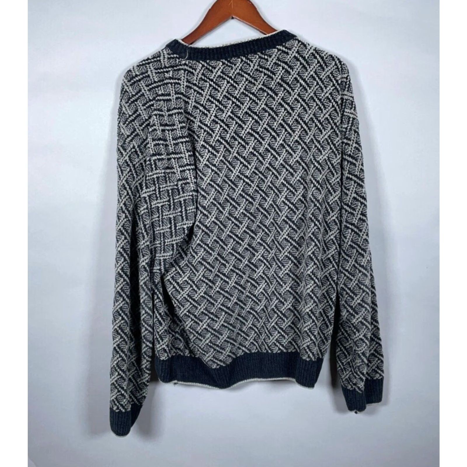Vintage VTG Vintage Geometric 90s Dad Style Sweater Large L Gray Blue Knit Chunky-Knit Knit Acrylic Crew Neck Long Sleeve Pullover Casual Regular Men Size US L / EU 52-54 / 3 - 3 Thumbnail
