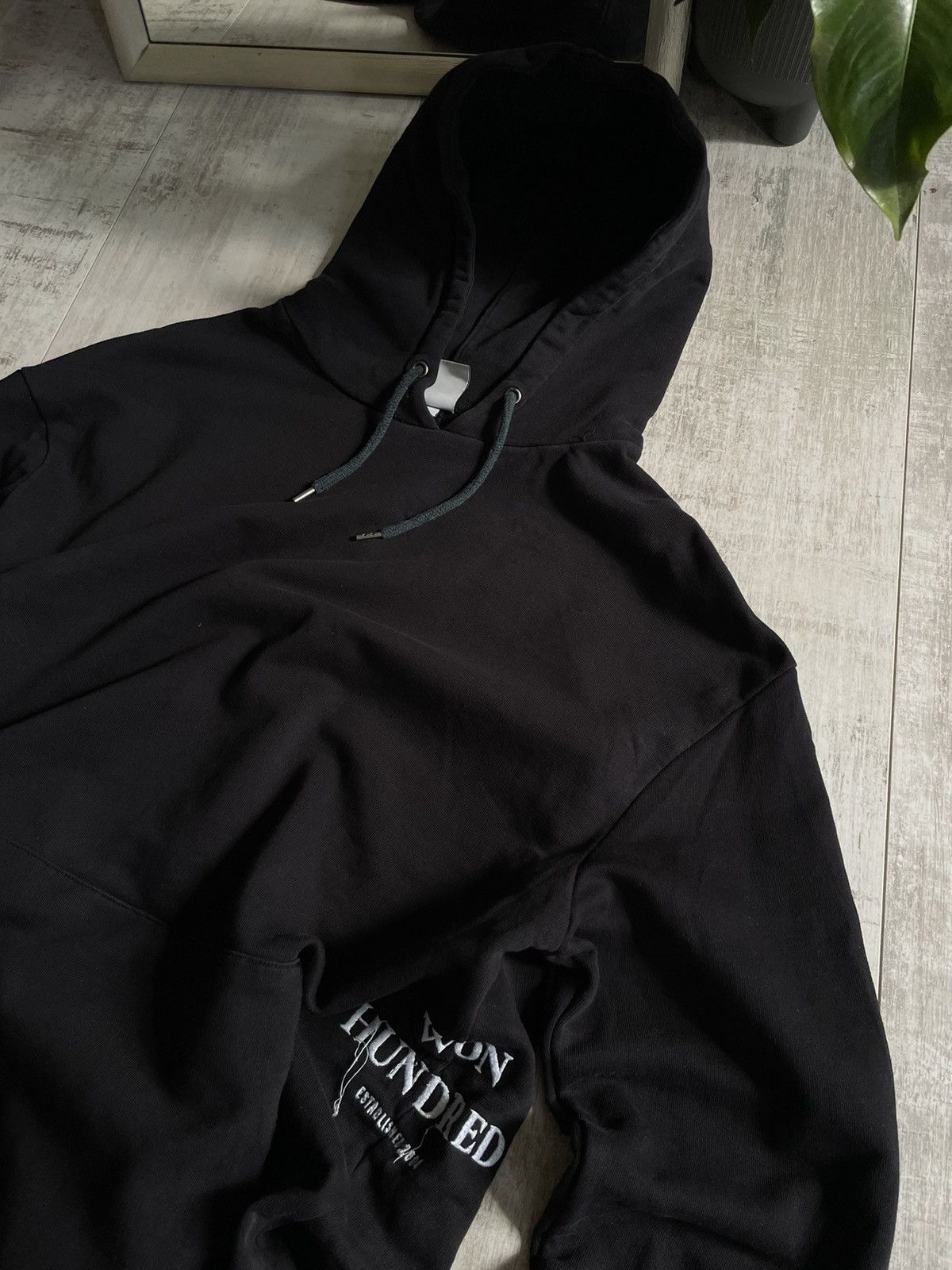 Won Hundred Won Hundred Detroit Black Hoodies Knit Logo RARE Size US M / EU 48-50 / 2 - 2 Thumbnail