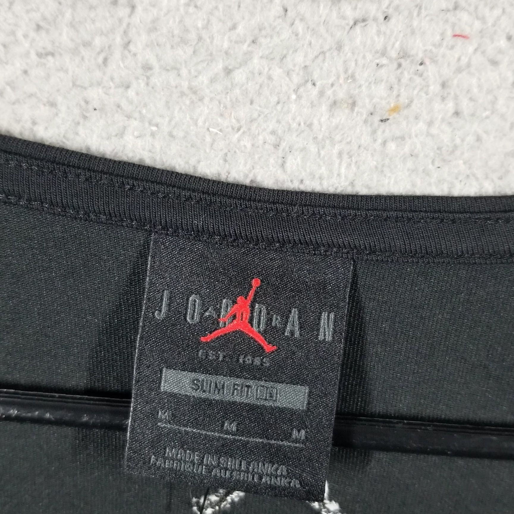 Jordan Brand Jordan Shirt Womens Medium Black Long Sleeve Slim Fit Active FB5200-010 Logo Size M / US 6-8 / IT 42-44 - 3 Thumbnail