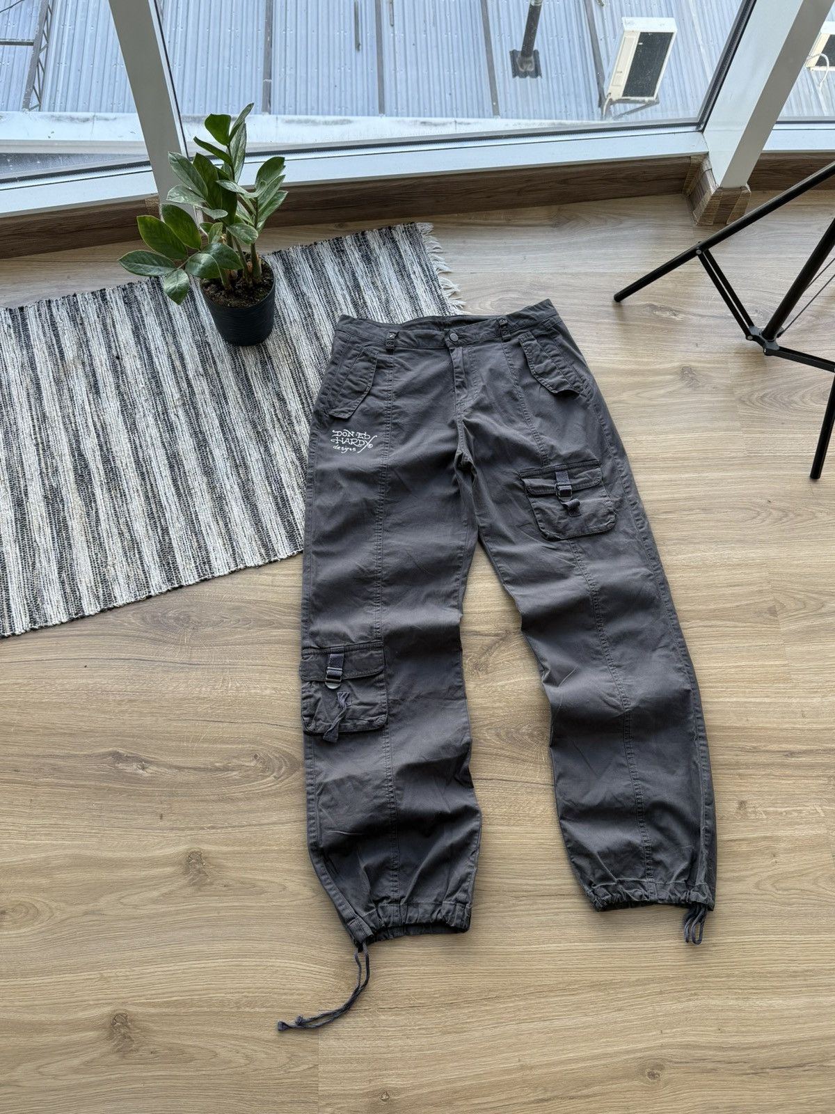 Ed Hardy ED HARDY CARGO PANTS WOOMEN’S DESIGNER STREETWEAR Size M Size 33" - 11 Thumbnail