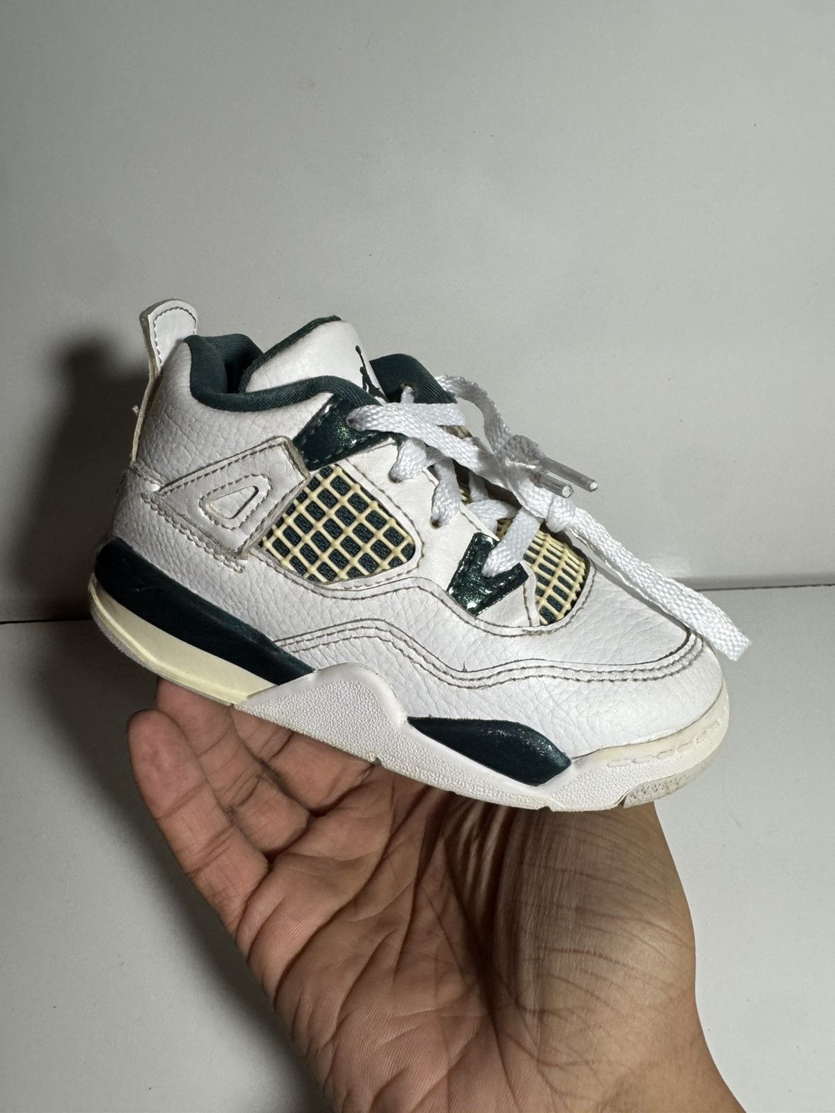Jordan Brand Air Jordan 4 Retro PS “Oxidized Green” Size US 4 / IT 34 - 6 Thumbnail