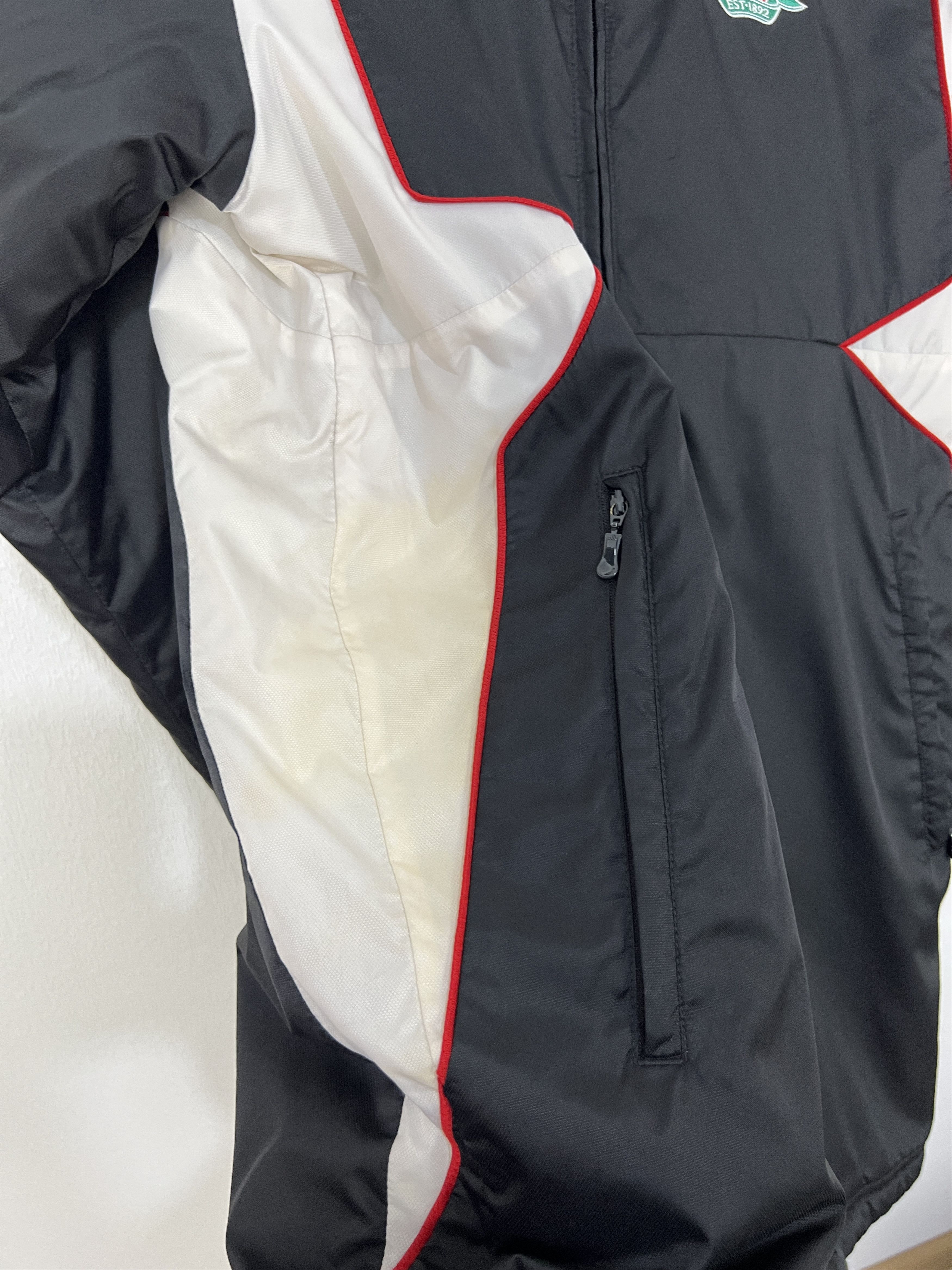 Adidas Vintage Adidas Liverpool Football Jacket Soccer Bomber Black Size US S / EU 44-46 / 1 - 5 Thumbnail