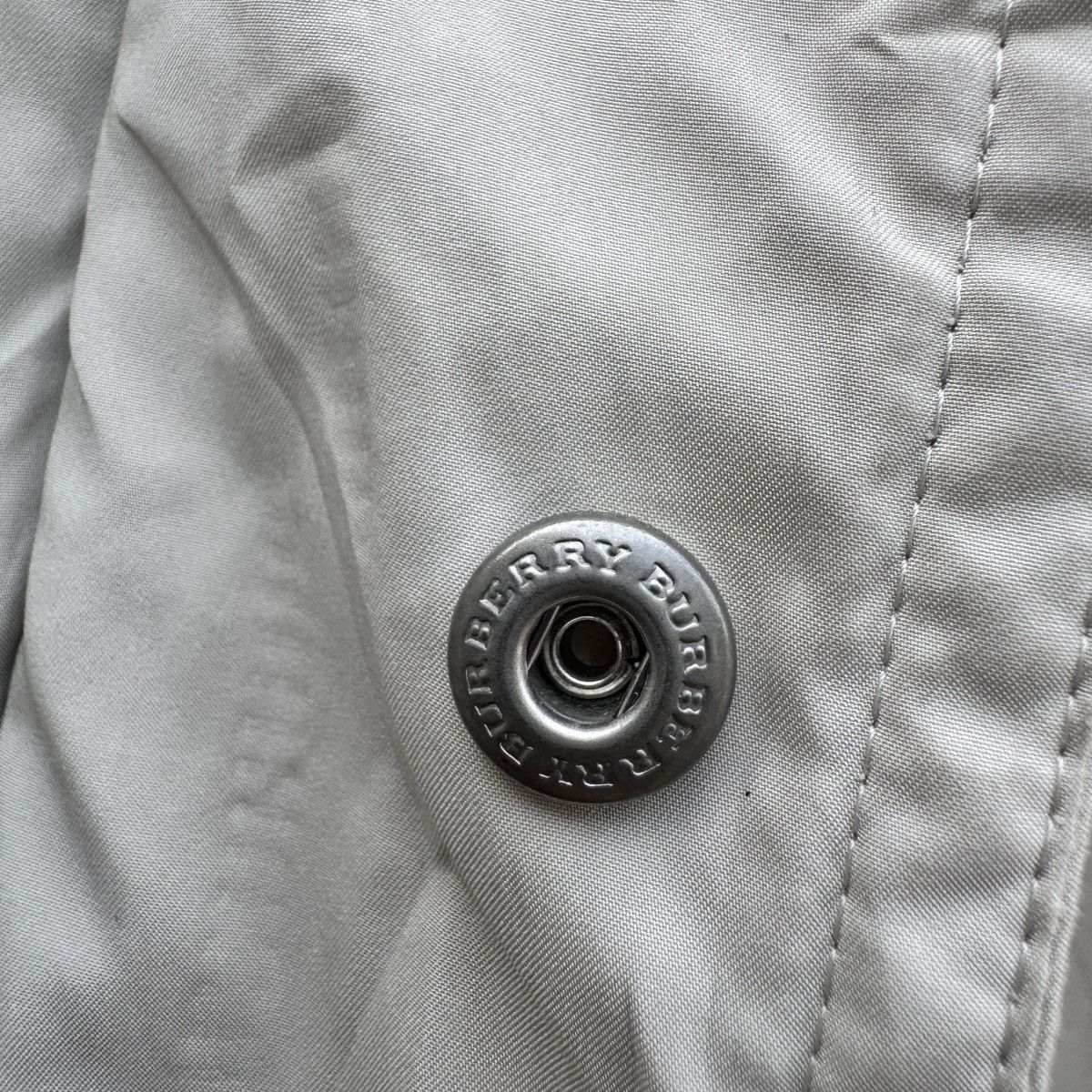 Burberry Burberry Parkas Jacket London Size US L / EU 52-54 / 3 - 7 Thumbnail