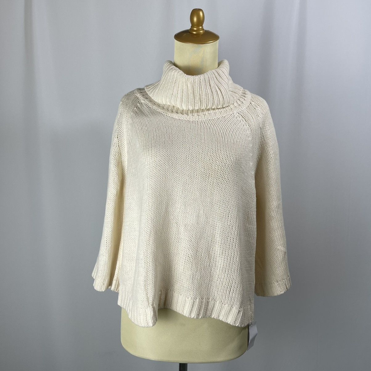 Uniqlo Uniqlo Cream Turtleneck Sweater Size L / US 10 / IT 46 - 3 Thumbnail