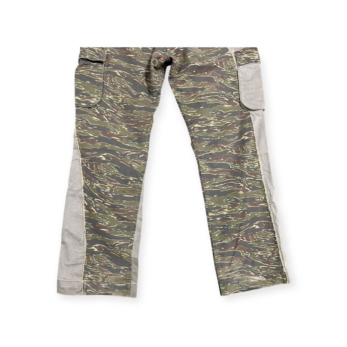 Subware Vtg💥Y2k Montage Mtg Hybrid Tiger Stripe Patchwork Cargo Pant Size US 33 - 6 Thumbnail