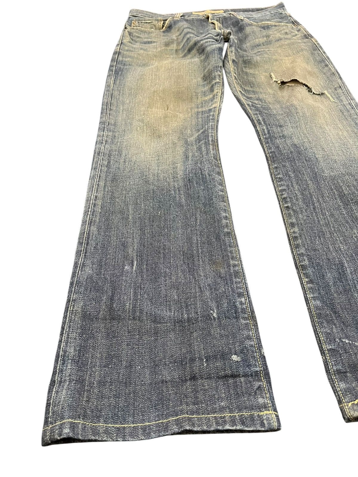 Jun Takahashi × Uniqlo Vintage Uniqlo B-002 Flare Mudwash Denim Size US 32 / EU 48 - 4 Thumbnail