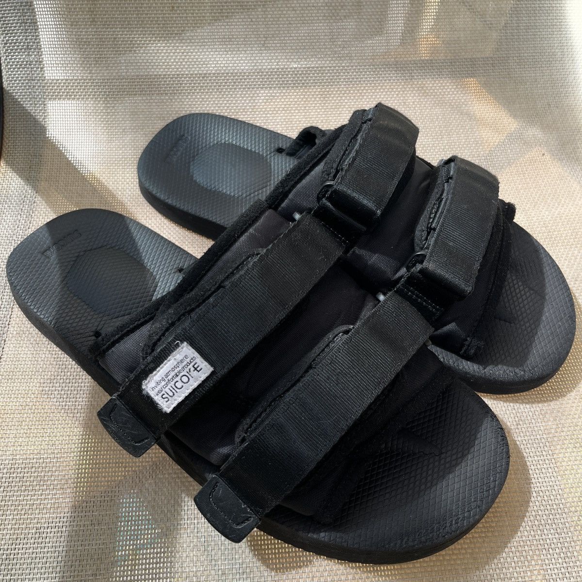 Suicoke grailed deals