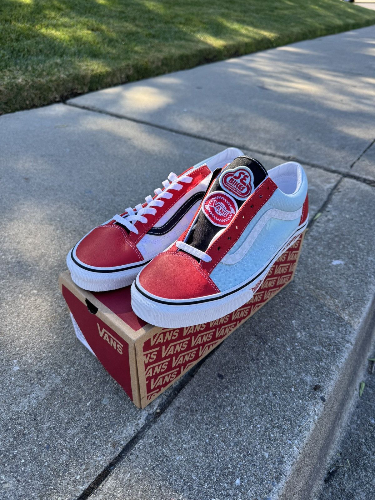 Vans Vans Style 36 SE Bikes Big Ripper Red Plume Reflective 10.5 Size US 10.5 / EU 43-44 - 1 Thumbnail