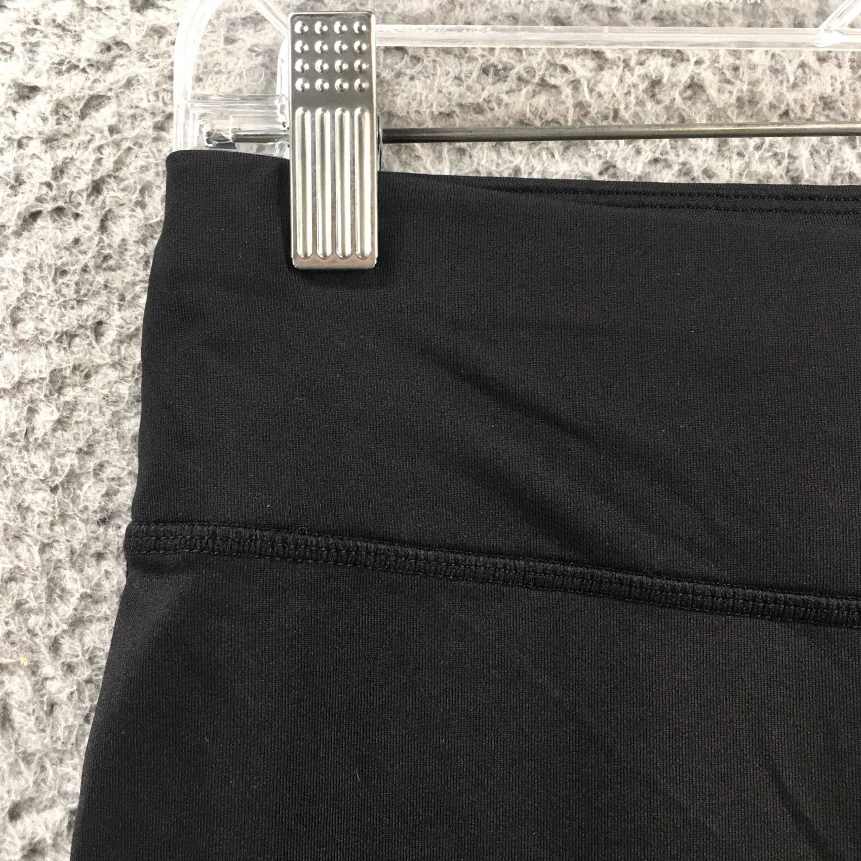Calvin Klein Calvin Klein Capri Leggings Womens L Black Low Rise Elastic Waist Caprisactivewear Slim Fit Womens L Capris Black CK Leggings Size 36" / US 14 / IT 50 - 3 Thumbnail
