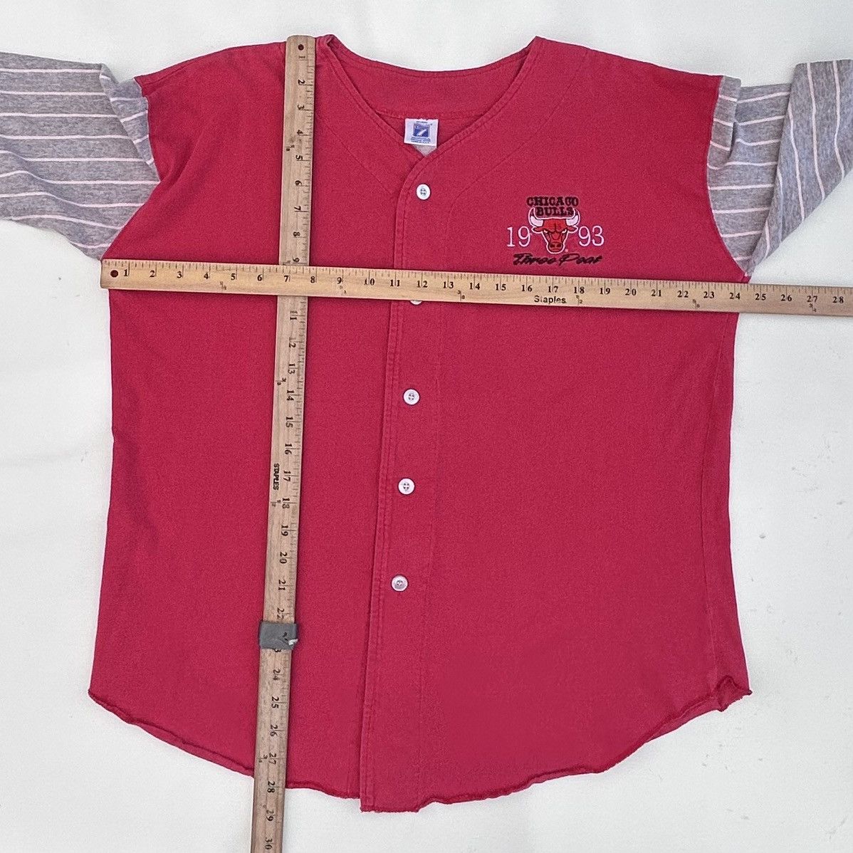 Logo 7 Vintage 1993 Logo 7 Chicago Bulls Button Up Jersey Men’s XL Size US XL / EU 56 / 4 - 3 Thumbnail