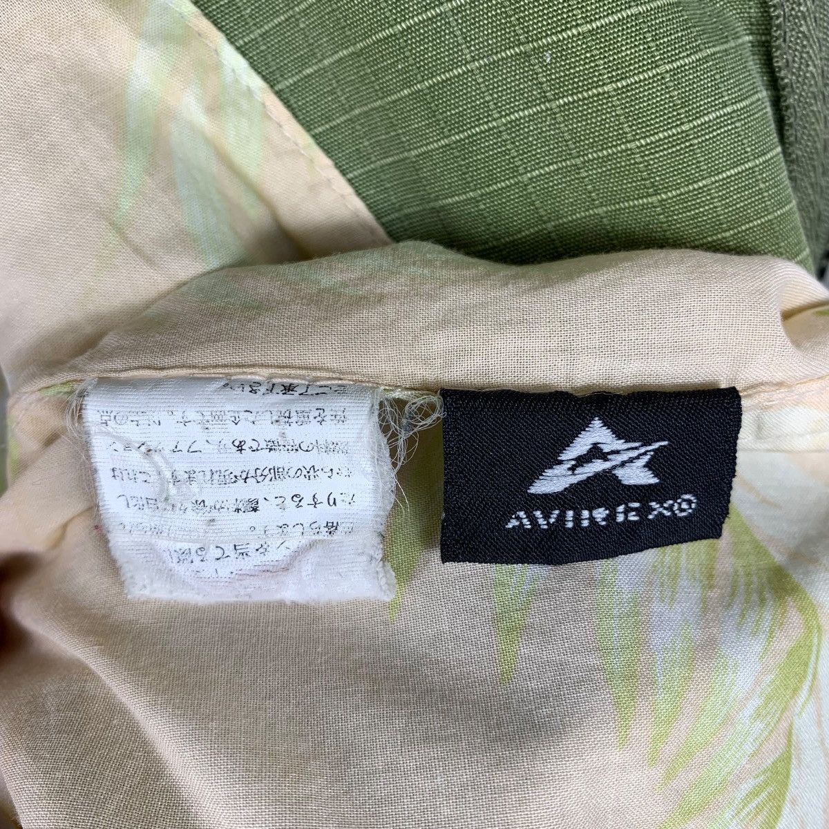 Avirex AVIREX Ltd Military Army Design Big Logo Jacket Sweater Size US XL / EU 56 / 4 - 9 Thumbnail