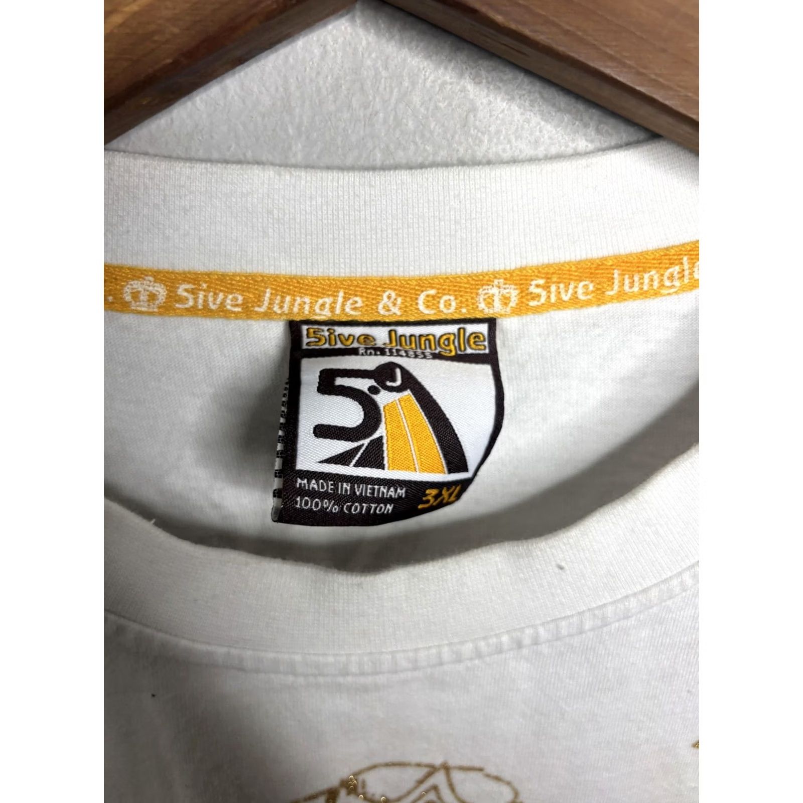 Vintage 5ive Jungle Shirt Mens 3XL White Lion Graphic Urban Street Art Tee Hip Hop 2000s Size US XXL / EU 58 / 5 - 4 Thumbnail