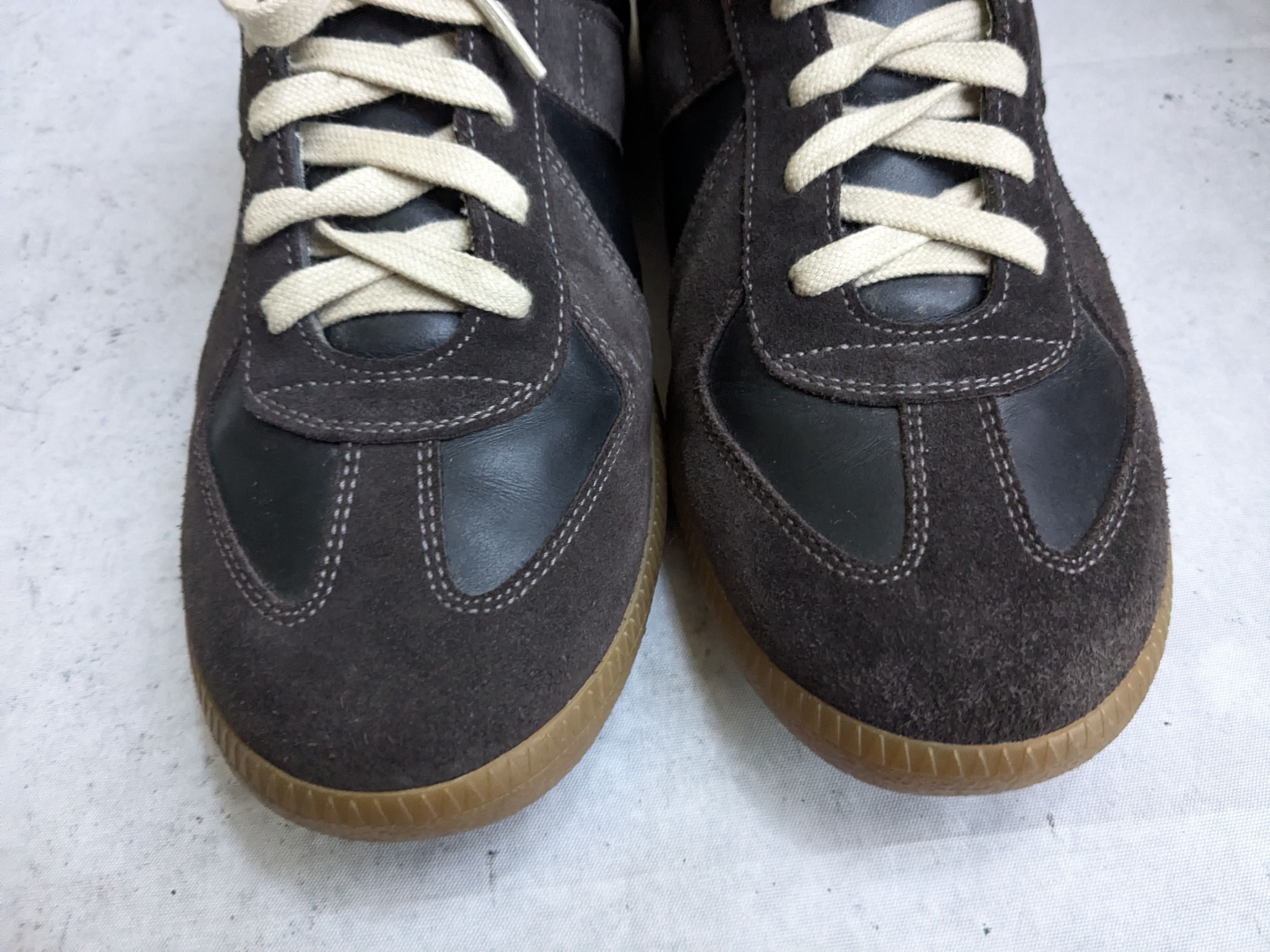 Maison Margiela Maison Margiela Replica GAT Black 9 42 Gum Low Tops Size US 9 / EU 42 - 3 Thumbnail
