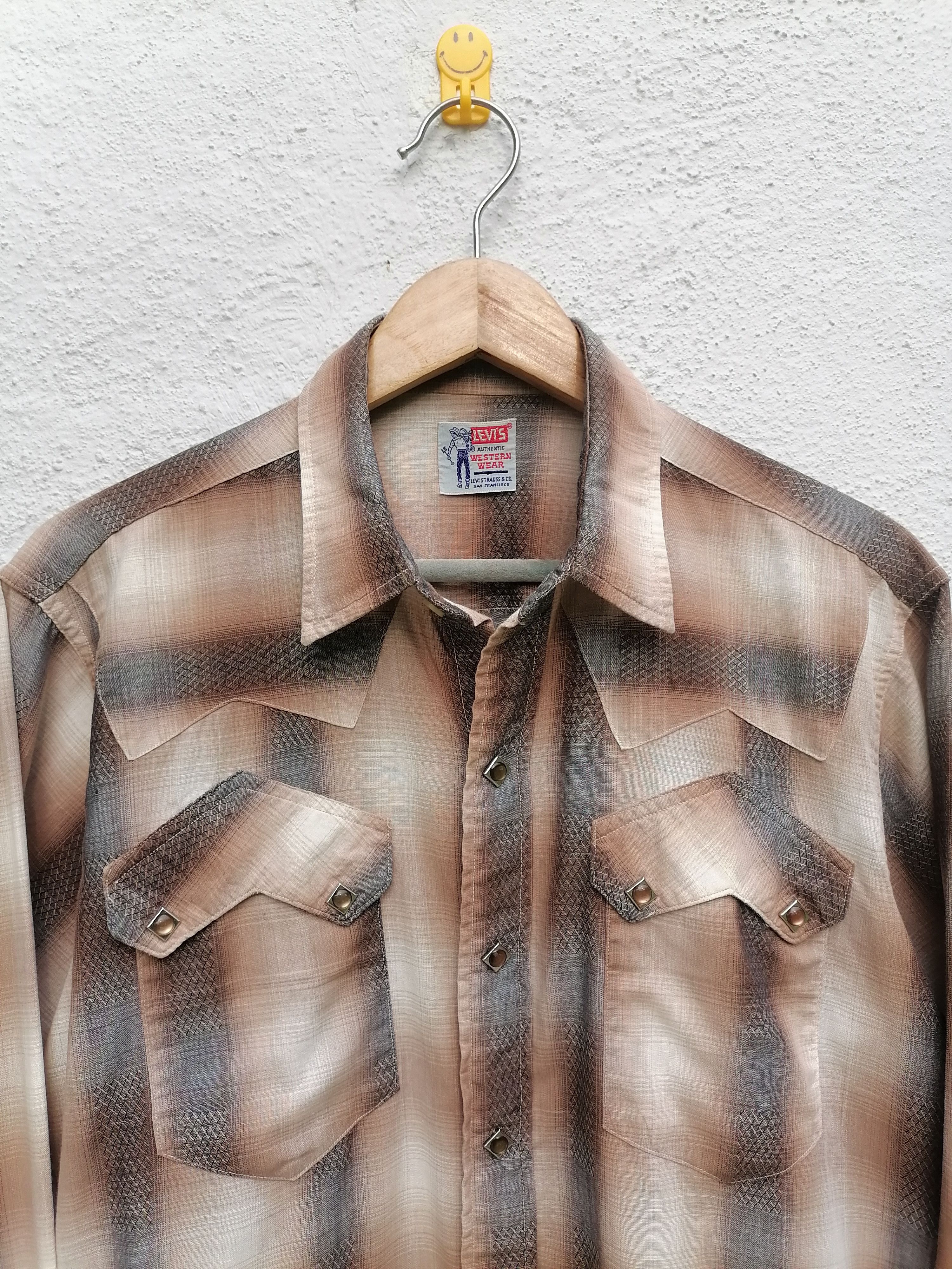 Levi's Vintage Clothing 50s Levi's Western Wear Shadow Button Ups Shirt Dot Snappers Size US S / EU 44-46 / 1 - 2 Thumbnail