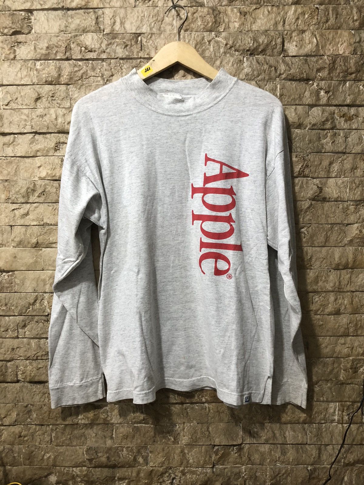 Apple Vintage Apple Longsleeve Size US L / EU 52-54 / 3 - 1 Thumbnail