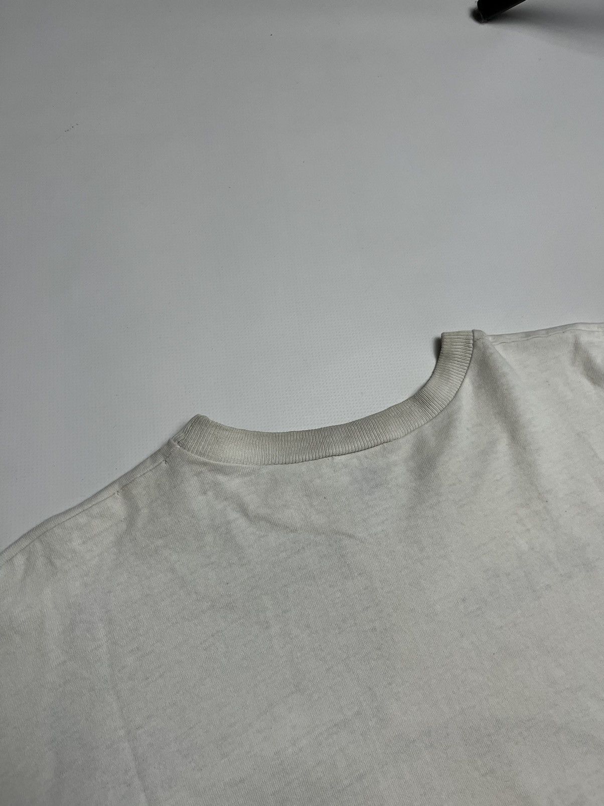 Mickey Mouse Vintage 90s Mickey Mouse Disney T-shirt Rare single stitch Size US L / EU 52-54 / 3 - 13 Thumbnail