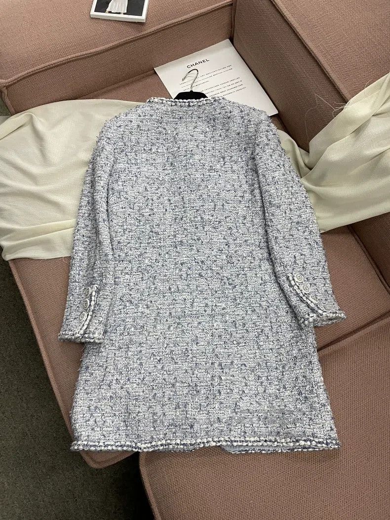 Chanel Chanel 19C Cruise Series Blue and White Glitter Round-neck Size XXS / US 00 / IT 34 - 4 Thumbnail