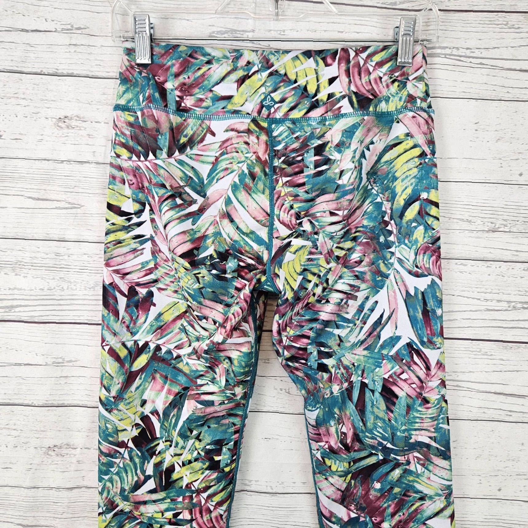Prana Prana Womens Roxanne Capri Leggings Sz Medium Palm Print Mid Rise Size 32" / US 10 / IT 46 - 4 Thumbnail