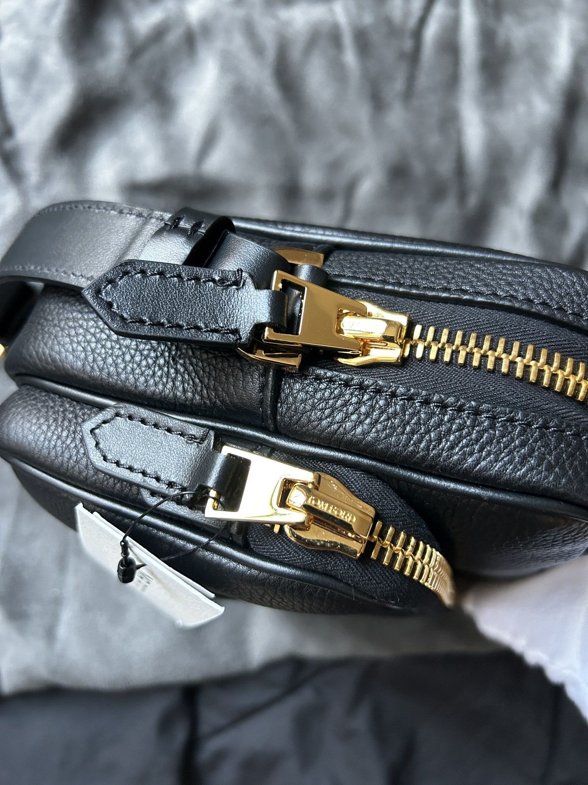 Tom Ford Tom Ford Full-grained Messenger Bag Size 26 - 19 Thumbnail