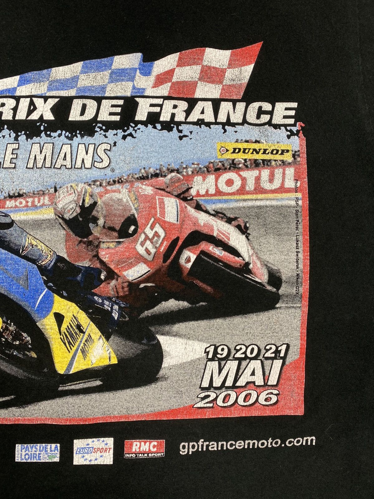 Vintage Vintage 00s Grand Prix De France Le Mans Racing Tee f1 y2k Size US L / EU 52-54 / 3 - 5 Thumbnail