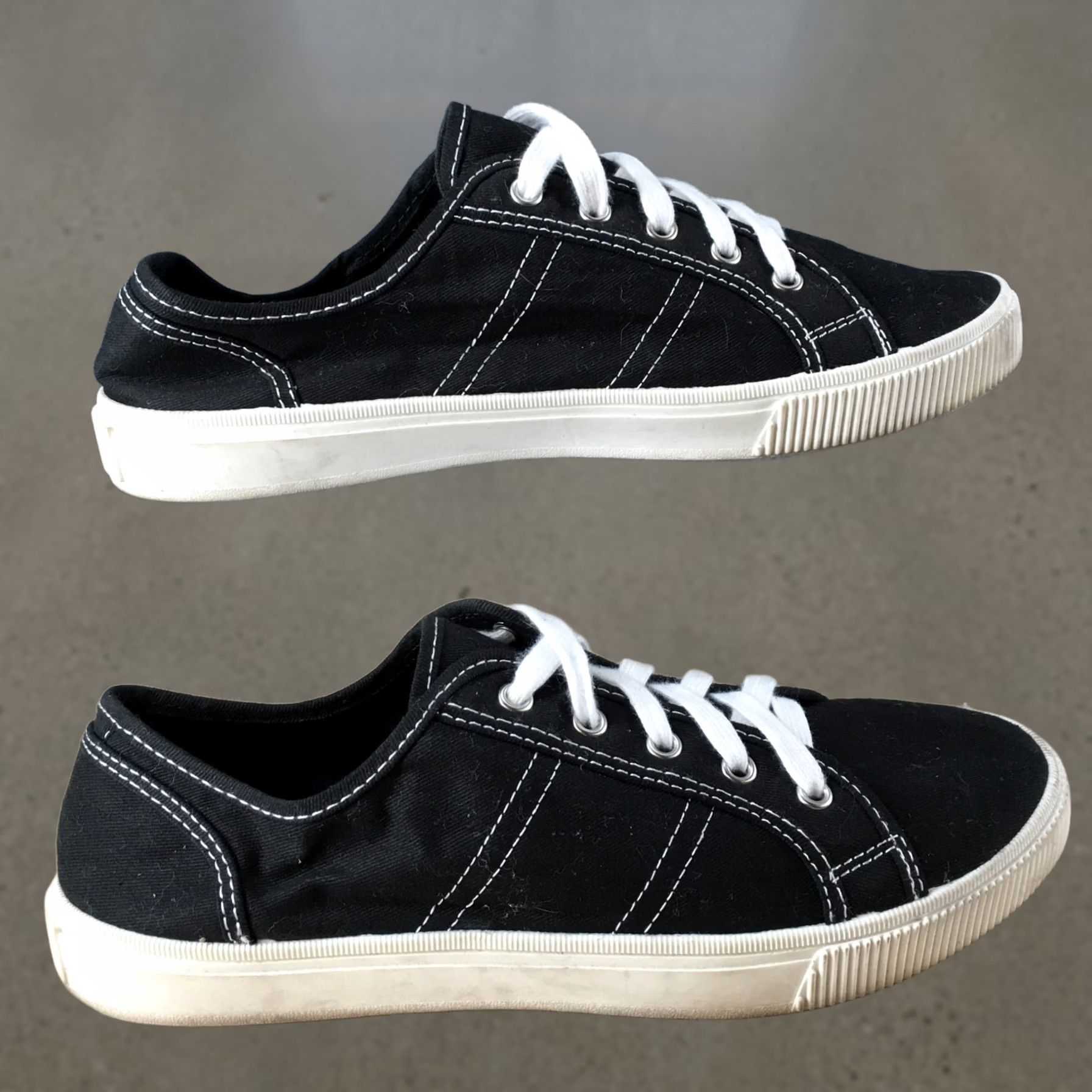 H&M H&M Shoes Ladies 8 Low Top Lace Up Trainers Canvas Casual Black Sneakers Size M / US 6-8 / IT 42-44 - 1 Thumbnail