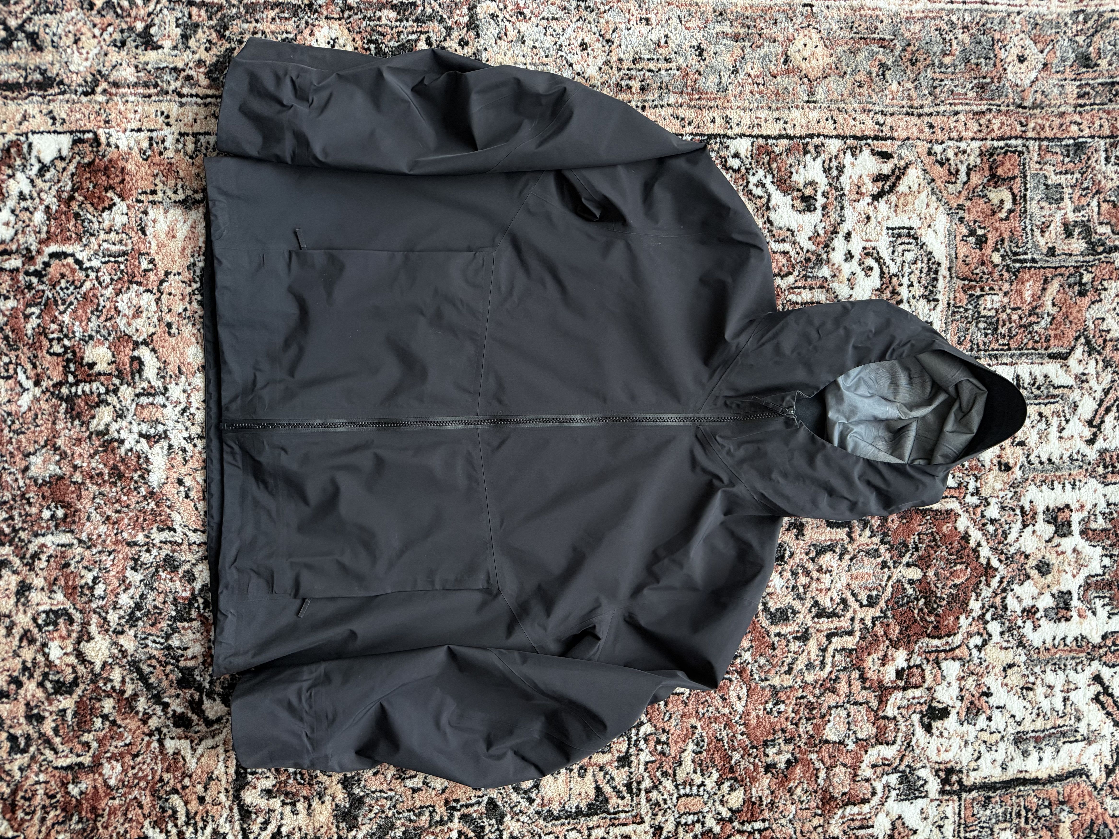 Veilance Arc'teryx Veilance Men's Perron Jacket Black (Gore-Tex 3L)