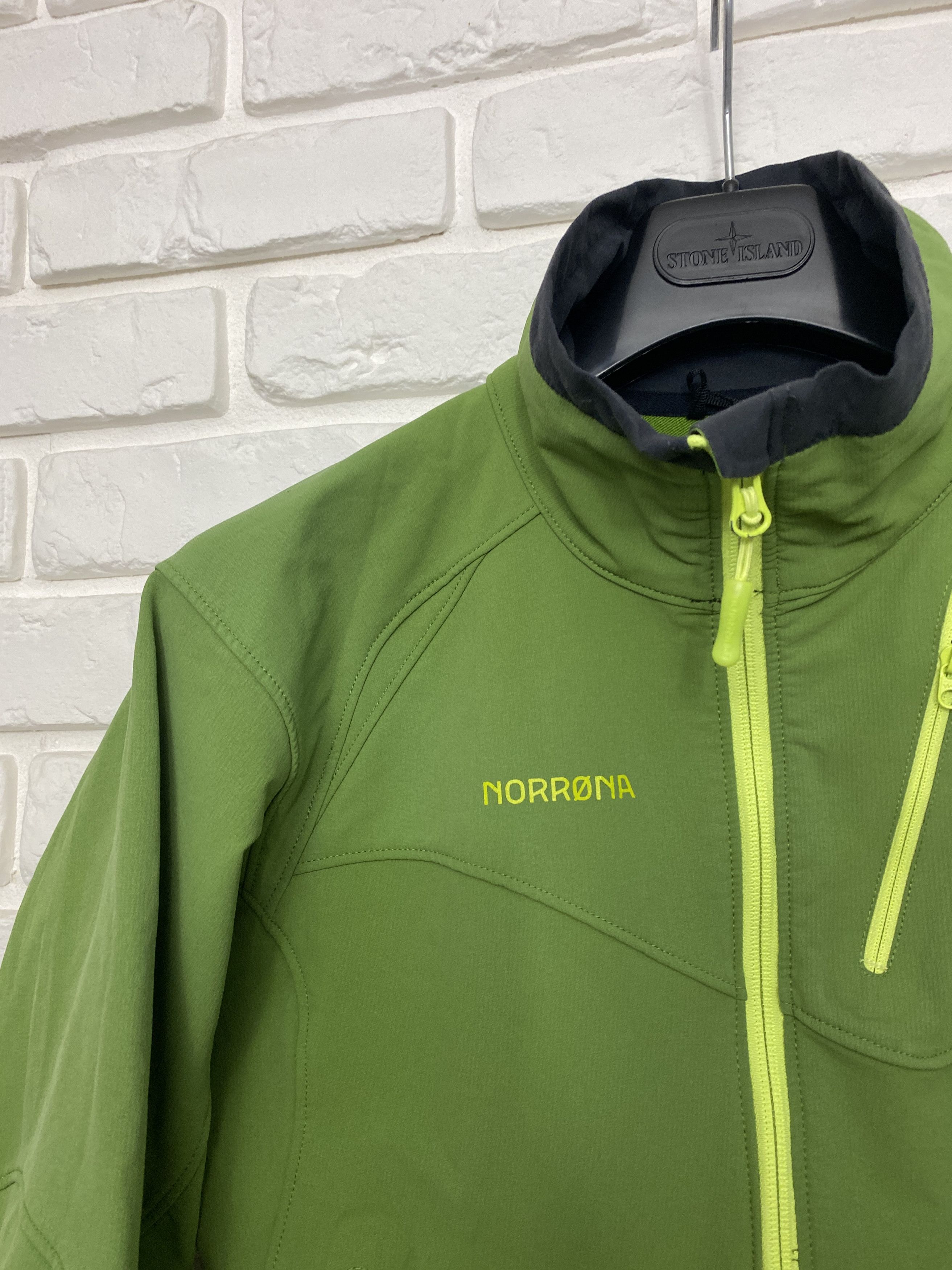 Norrona Svalbard Flex1 Jacket SoftShell Windstopper Size L - Outerwear