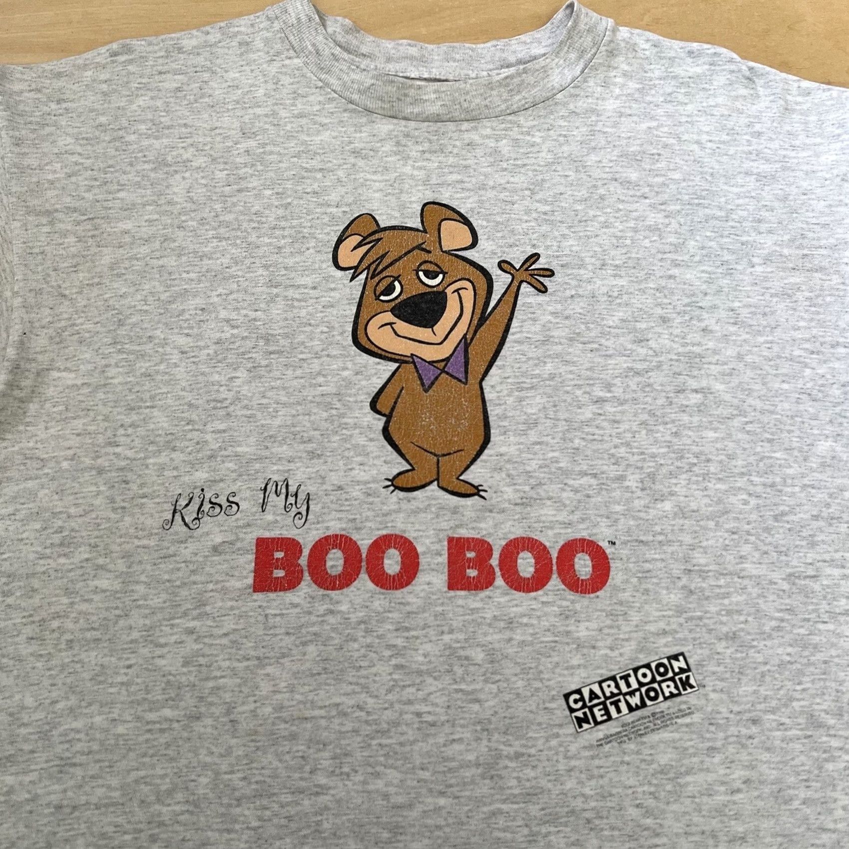 Vintage Vintage Yogi Bear Kiss My Boo Boo Shirt Large Gray 90s Stanley Desantis Cartoon Tee Mens L Gray Boo Yogi Bear 90s Art Classic USA Shirt Size US L / EU 52-54 / 3 - 3 Thumbnail
