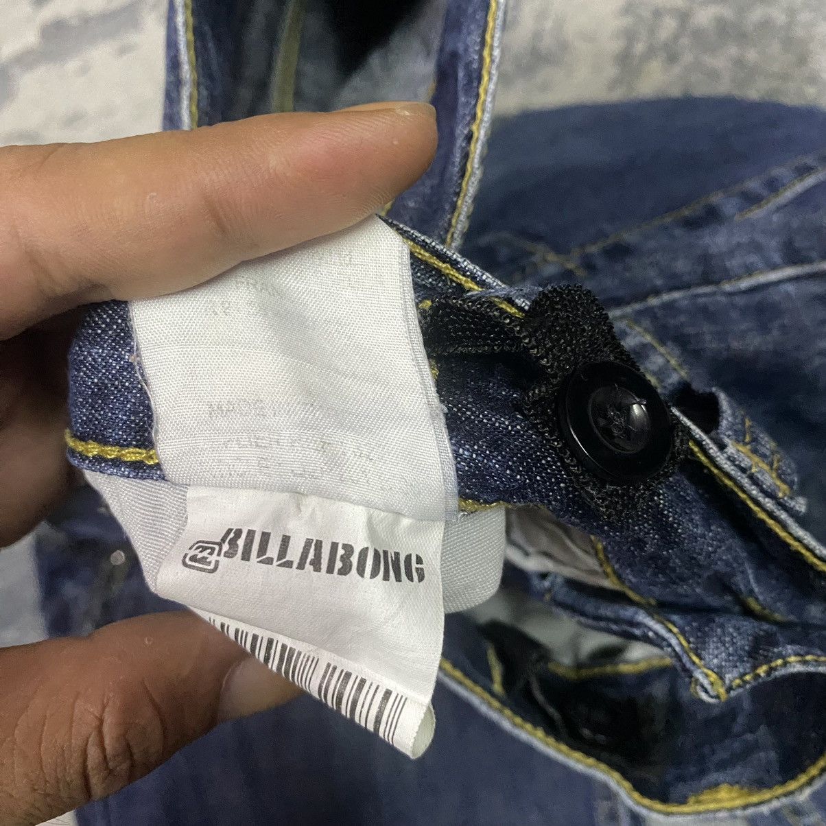 Billabong × Japanese Brand Vintage Billabong Baggy Distressed Denim Size US 27 - 5 Thumbnail