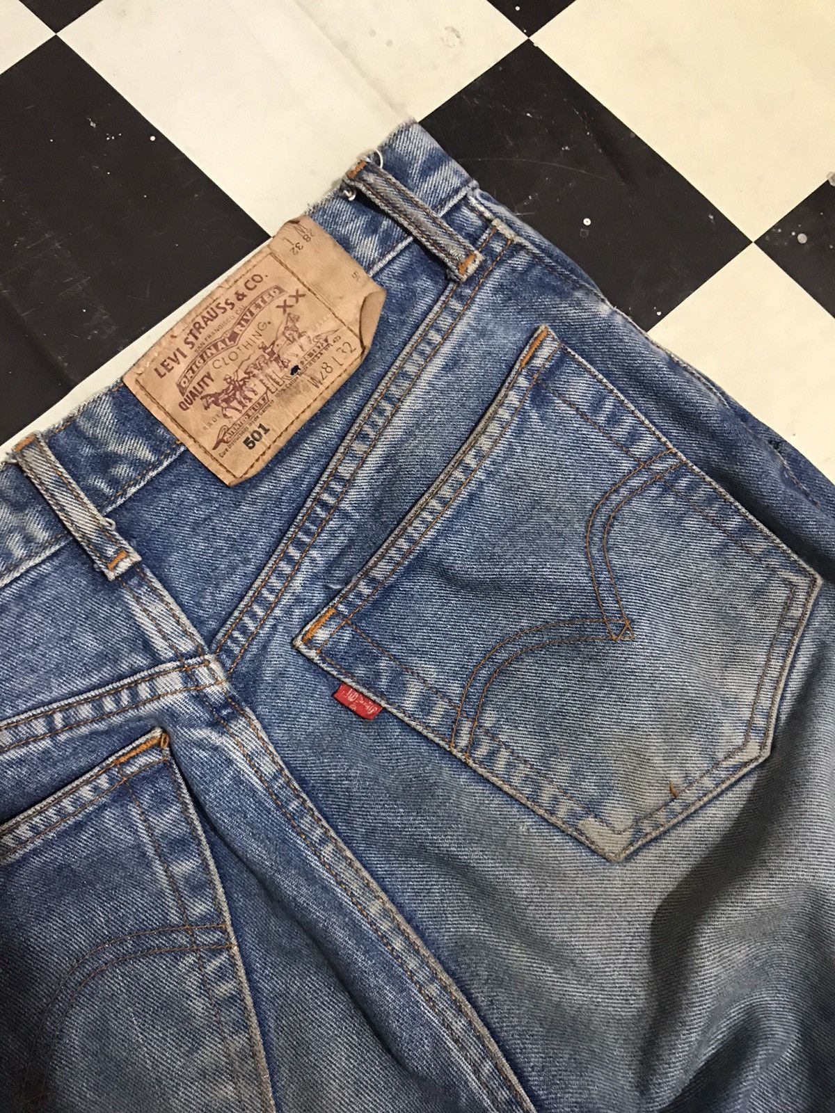 Levi's Vintage Clothing Levi's 501 vintage USA Size US 28 / EU 44 - 5 Thumbnail