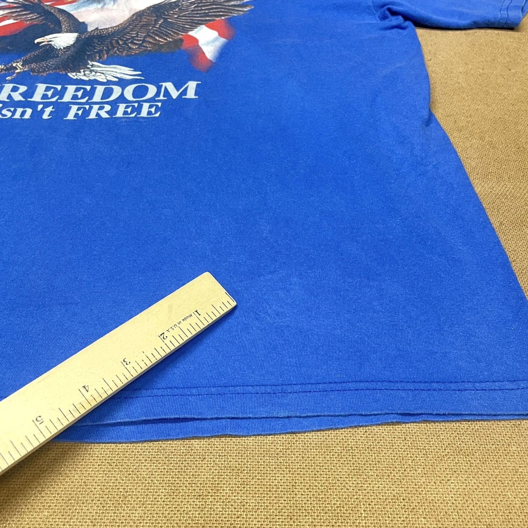 Hanes VINTAGE Hanes Heavyweight Shirt Mens XL Blue Patriotic Bald Eagle American Flag Freedom Shirt Mens XL Blue Size US XL / EU 56 / 4 - 2 Thumbnail