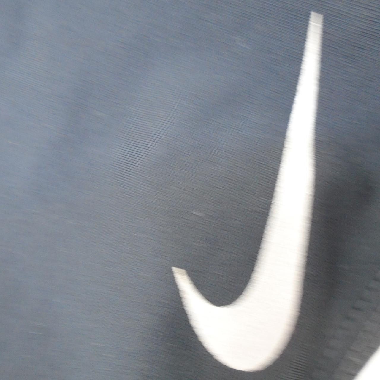 Nike Women's Shorts Nike Size 36" / US 14 / IT 50 - 9 Thumbnail