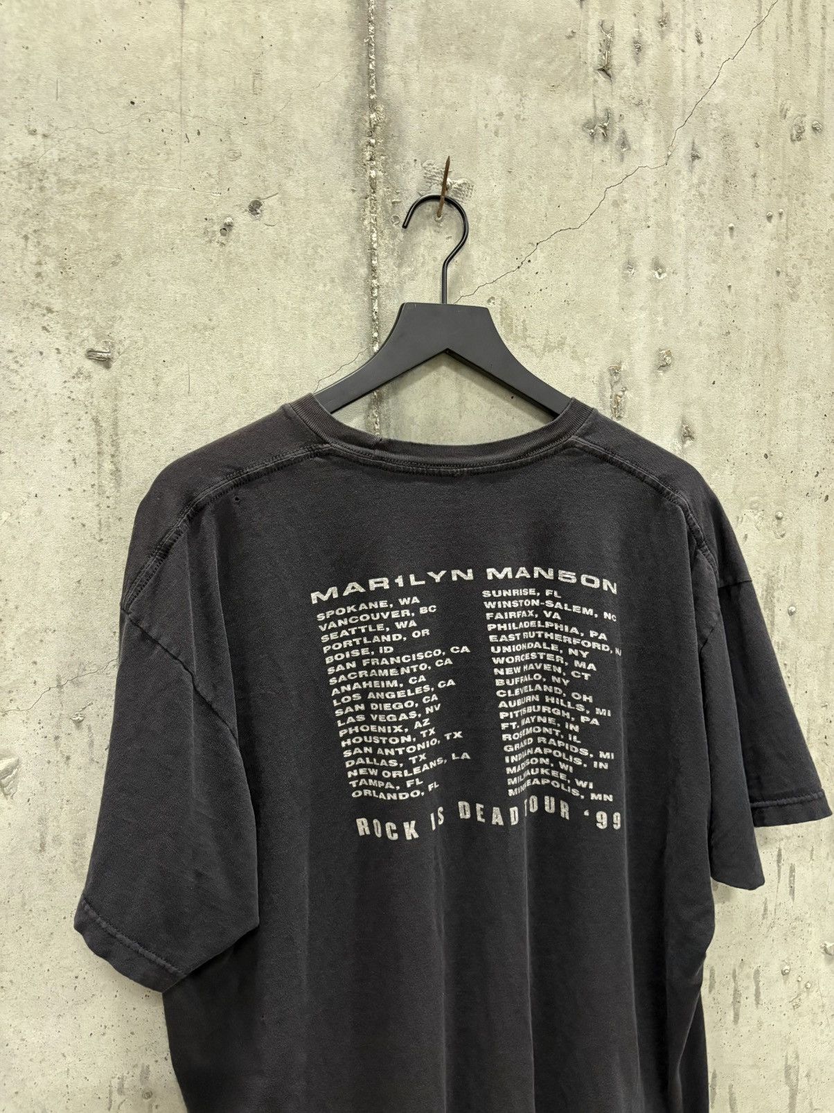 Band Tees Vintage Marilyn Manson Shirt Faded Distressed Grunge Boxy Size US XXL / EU 58 / 5 - 5 Thumbnail