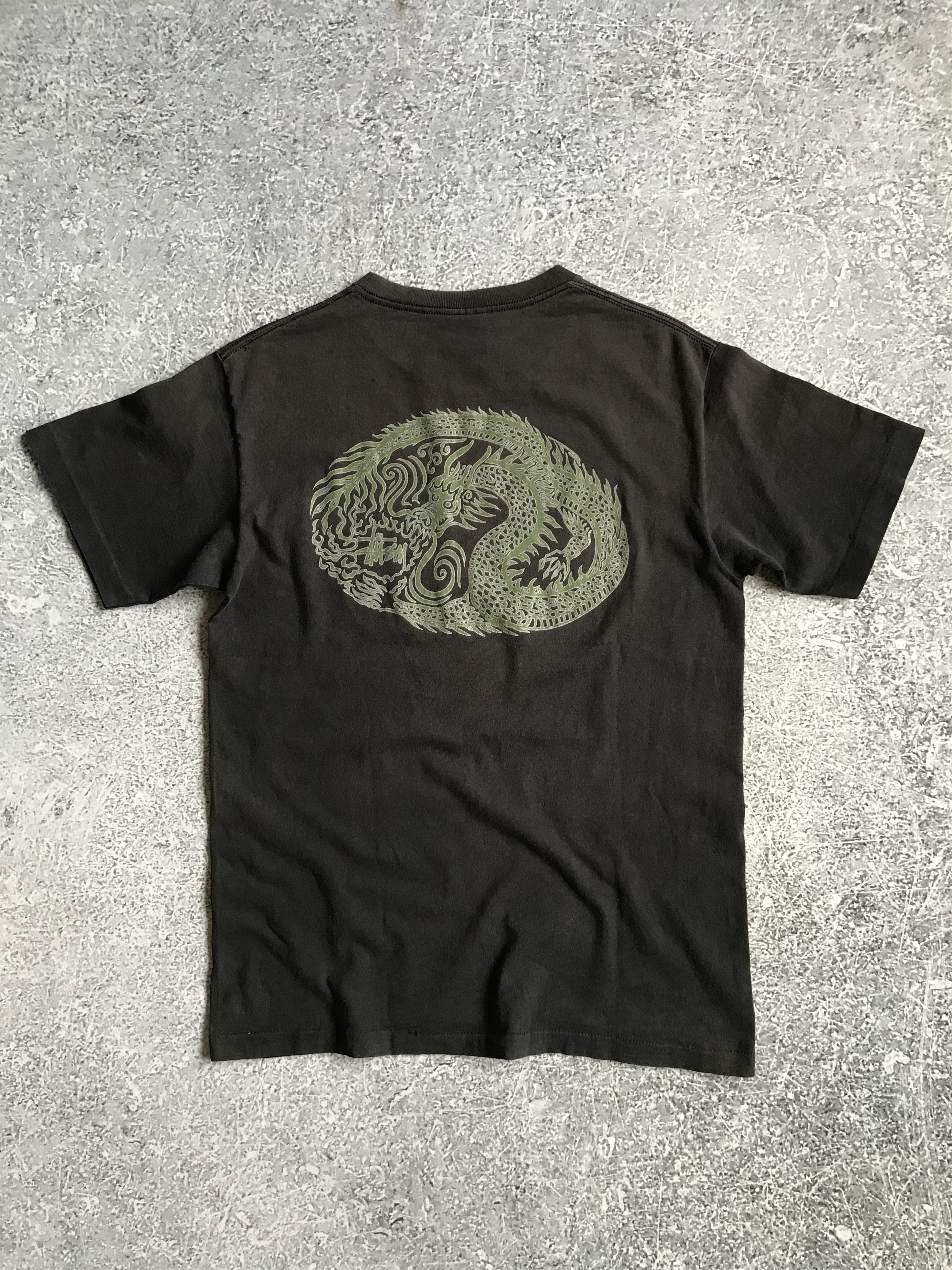 Stussy 1990s Vintage Stussy Dragon Tshirt Faded Black Size US M / EU 48-50 / 2 - 1 Thumbnail