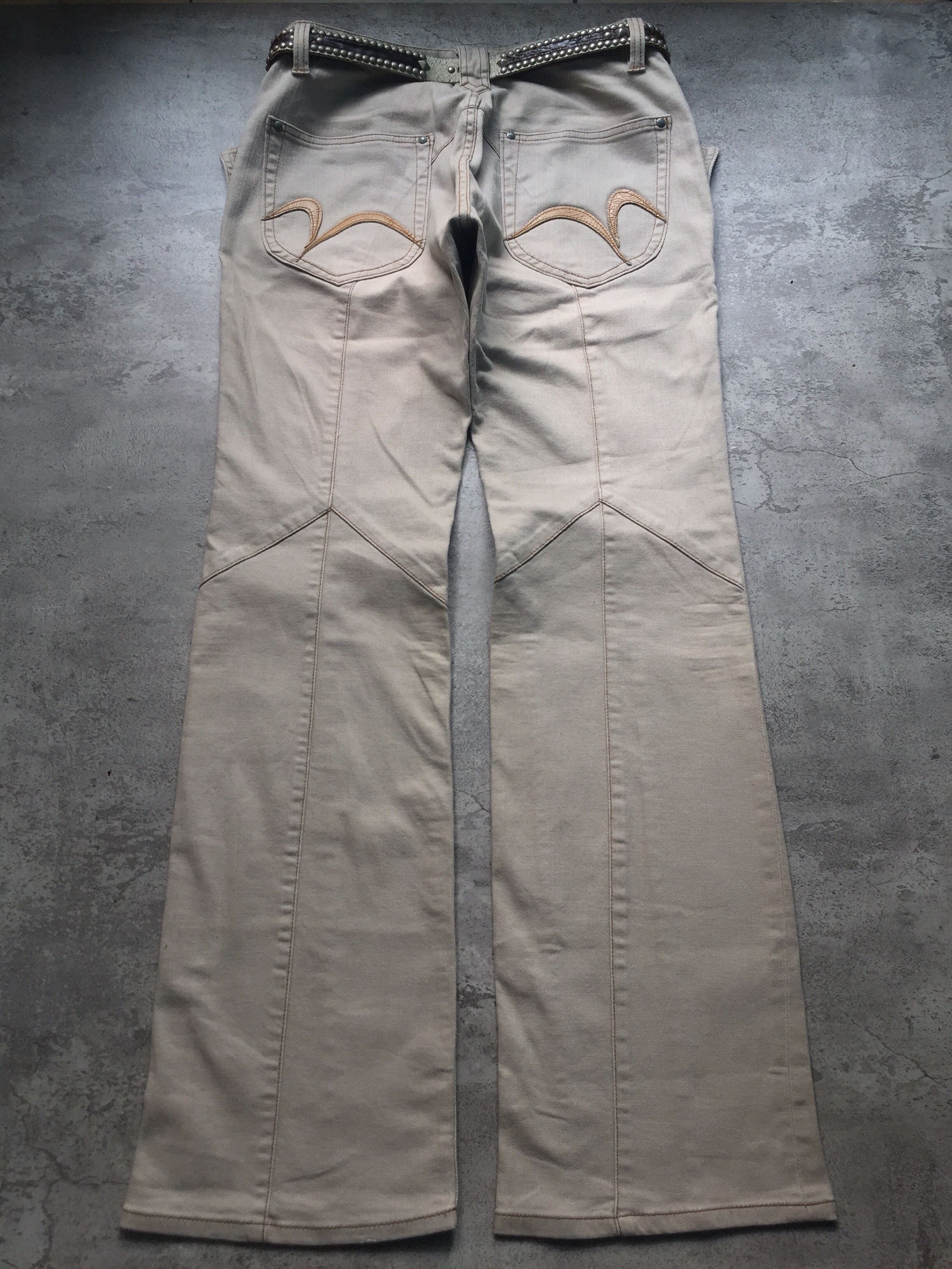 Nicole Club Nicole Club Leather Patch BootCut Faded Denim Pants Size US 32 / EU 48 - 5 Thumbnail