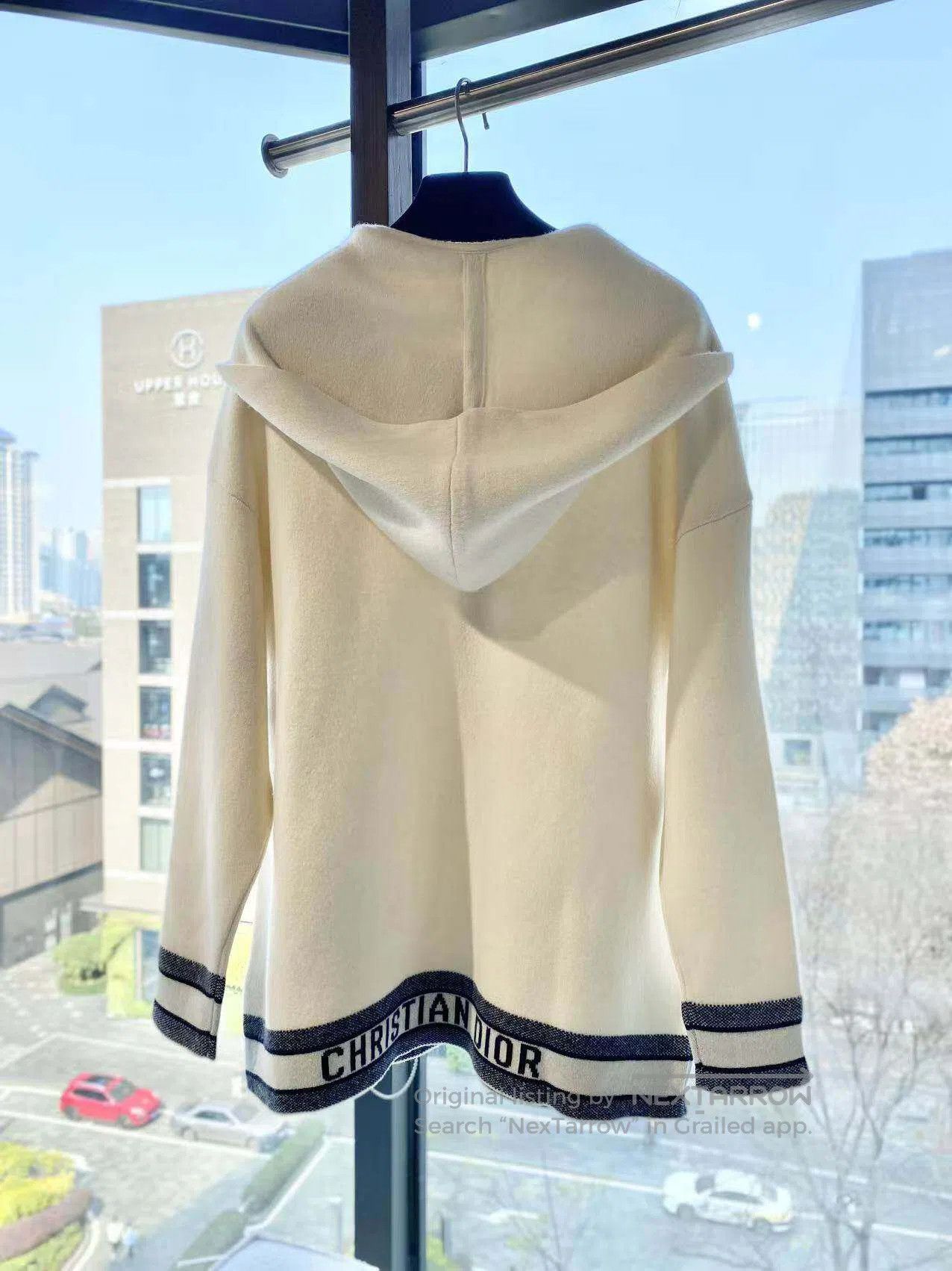 Dior Dior Beige slogan coat| Size 4XL / US 24-26 - 3 Thumbnail