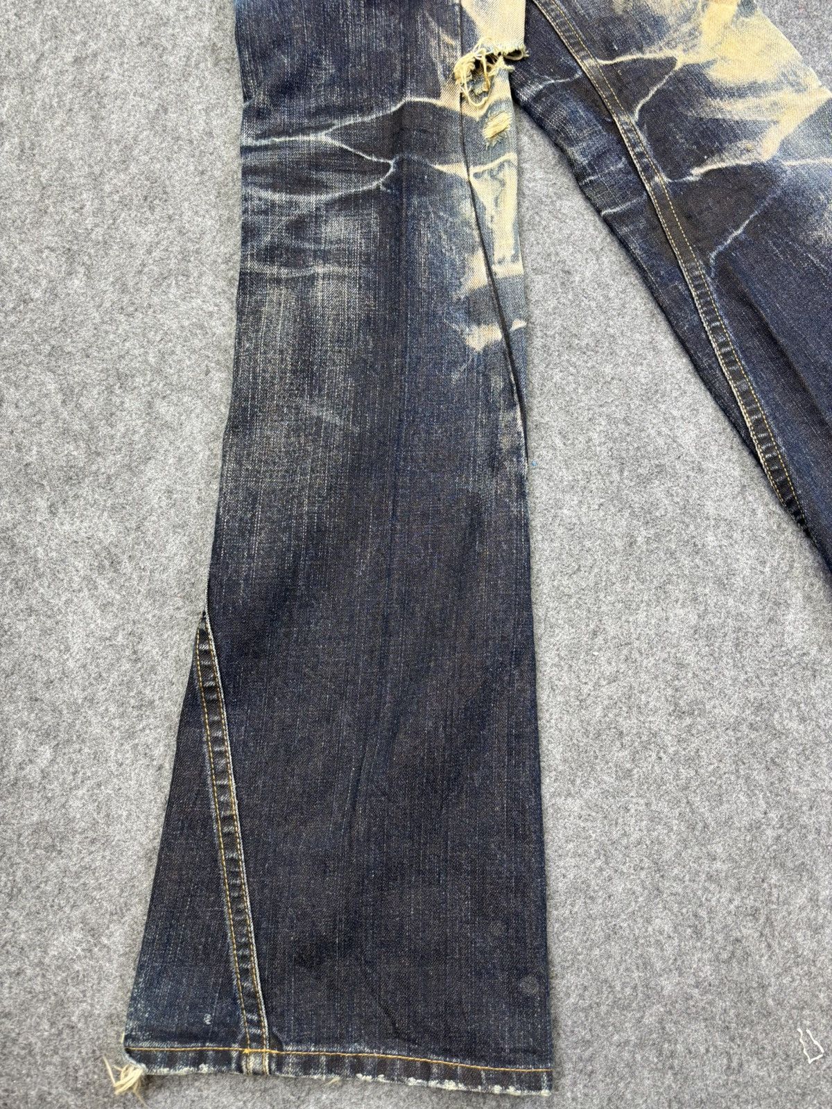 Tornado Mart 💥Archval SuperFlare💥Tornado Mart Artisanal Fade Denim F912 Size US 34 / EU 50 - 24 Thumbnail