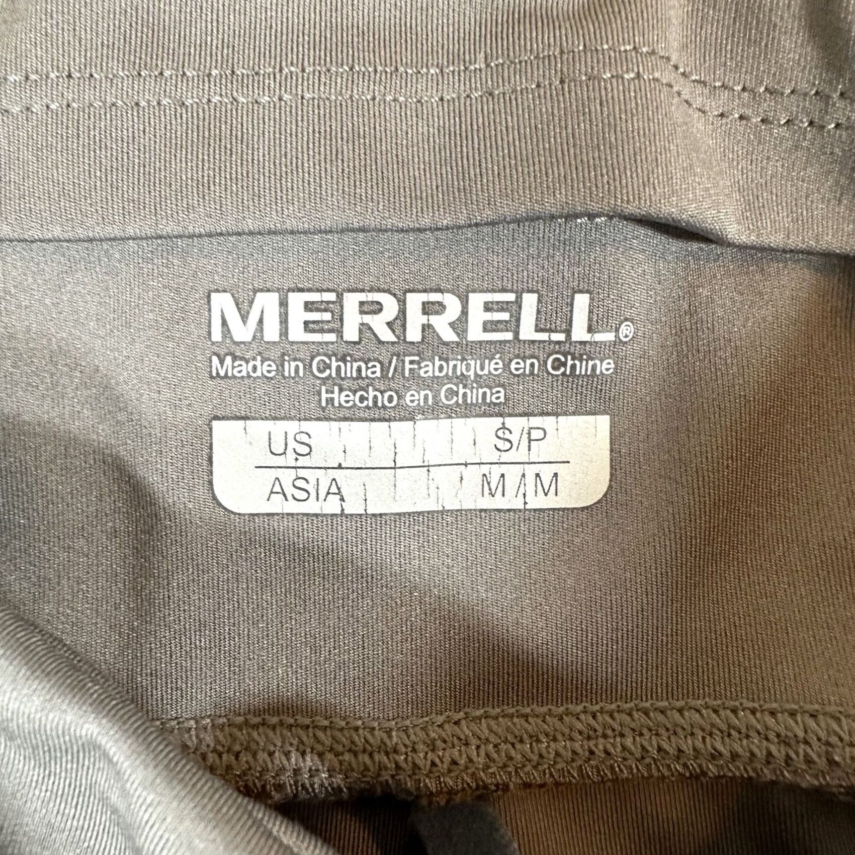 Merrell Merrell Pants Capri Leggings Leopard Print Gray Women Small Athletic Stretch EUC Capris Size 28" / US 6 / IT 42 - 3 Thumbnail