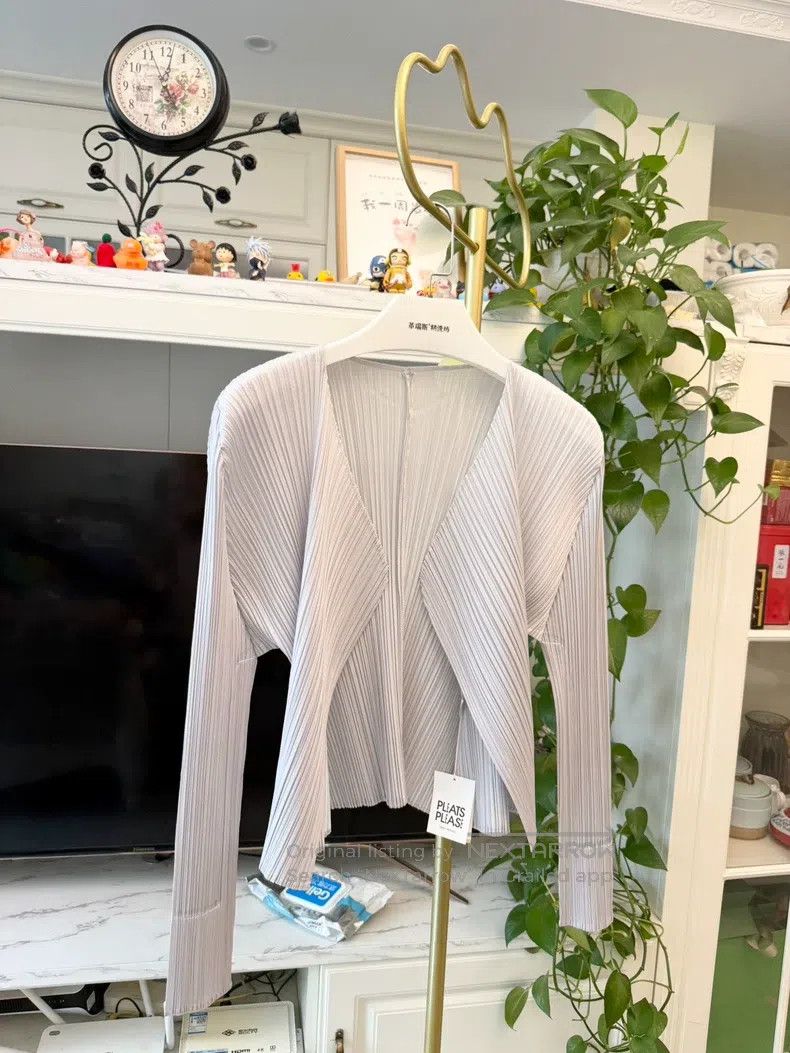 Issey Miyake Issey Miyake Light Gray Cardigan Top Coat Size XXL / US 16-18 / IT 52-54 - 3 Thumbnail