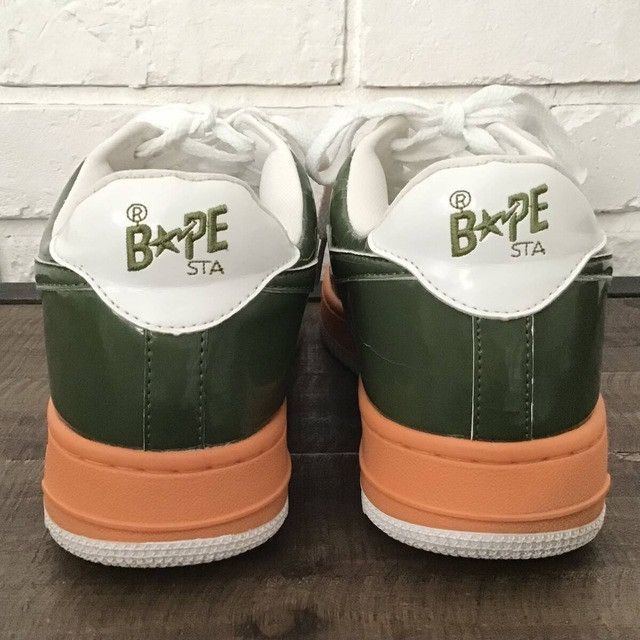 Bape × Kaws × Nigo KAWS CHOMPERS BAPE STA Patent Leather Sneakers APE NIGO Size US 9.5 / EU 42-43 - 5 Thumbnail
