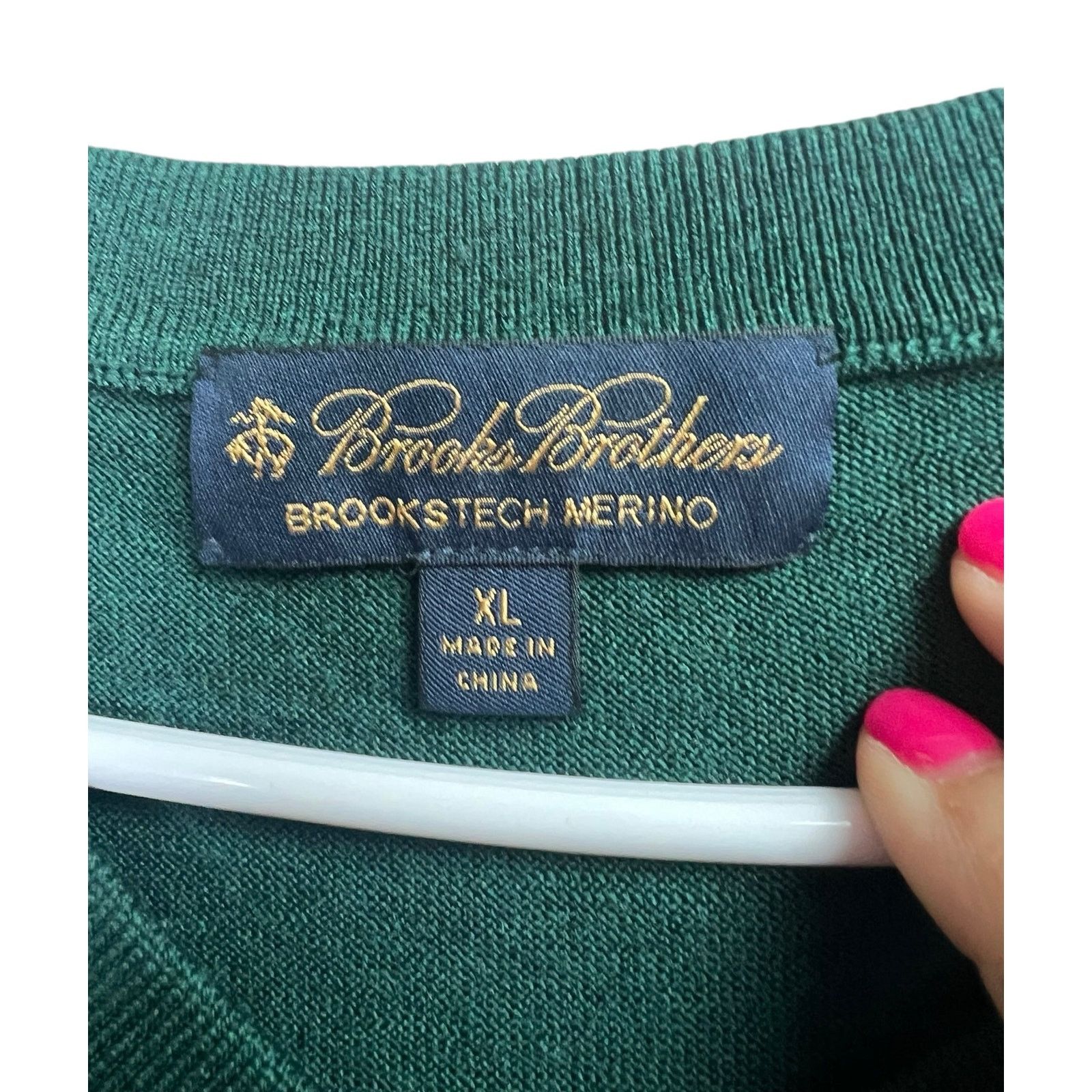 Brooks Brothers Brooks Brothers Sweater Vest Merino Wool Brookstech V-Neck Size US XL / EU 56 / 4 - 3 Thumbnail