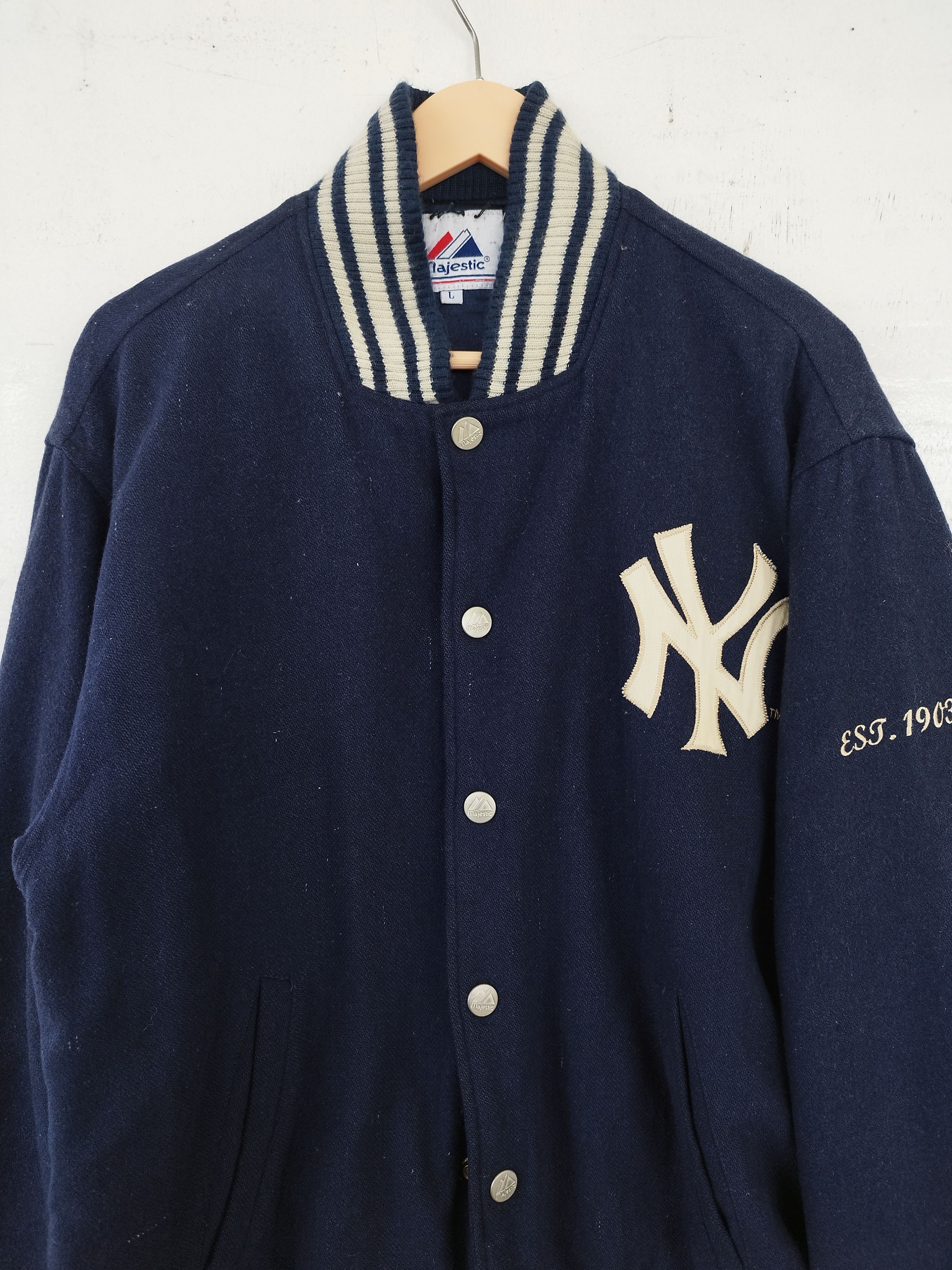 New York Yankees 🔥 Vintage New York Yankees Varsity jacket wool Majestic MLB Size US L / EU 52-54 / 3 - 2 Thumbnail