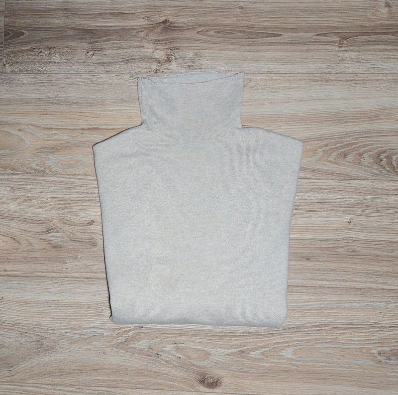 Massimo Dutti 95% wool 5% cashmere turtleneck sweater jumper beige Size S / US 4 / IT 40 - 2 Thumbnail