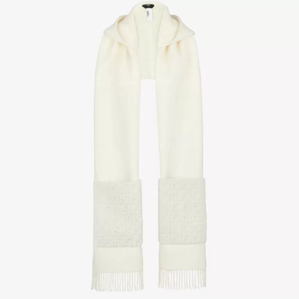 Fendi o1s1wg111224 Size: OS / Hood Scarf in White Size ONE SIZE - 2 Thumbnail