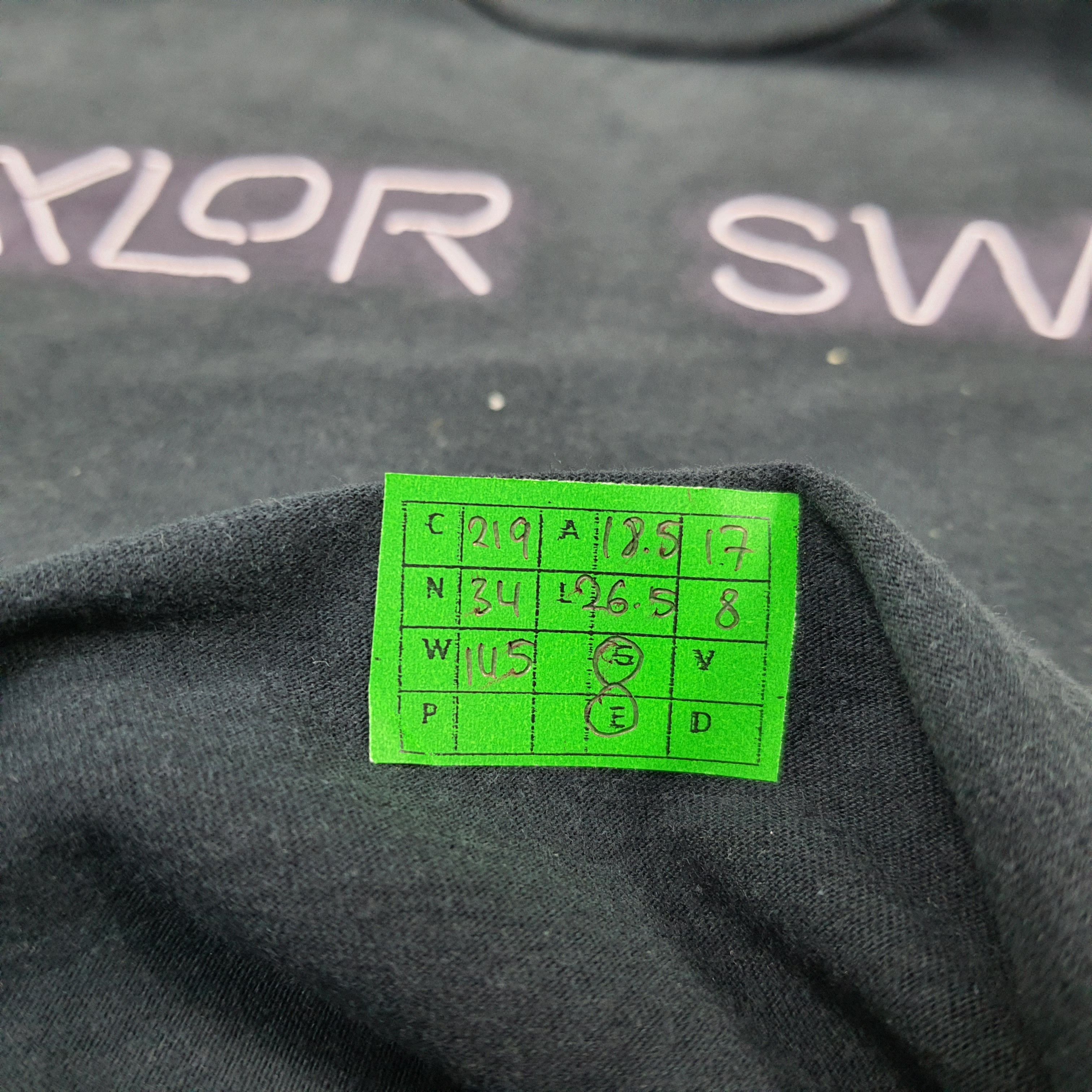 Band Tees × Vintage Vintage Taylor Swift The 1989 World Tour Tees C219N34 Size US S / EU 44-46 / 1 - 7 Thumbnail