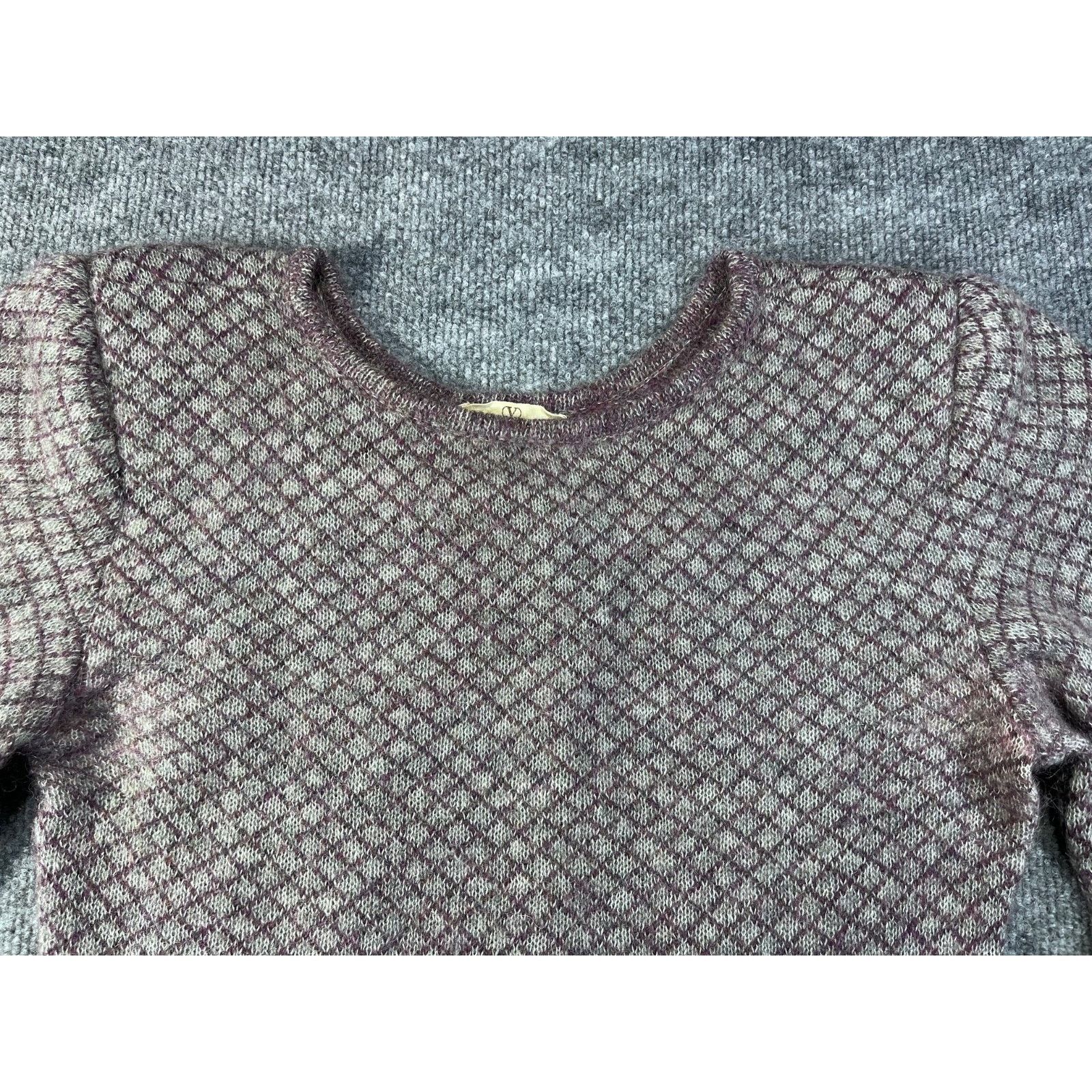 Valentino VTG Valentino Boutique Purple/Gray cardigan Sweater Wool S Size S / US 4 / IT 40 - 5 Thumbnail