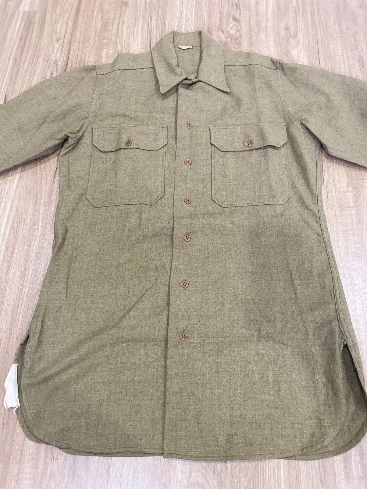 Vintage WWII US ARMY M1937 M37 EM NCO WOOL COMBAT FIELD SHIRT LARGE Size US L / EU 52-54 / 3 - 1 Thumbnail