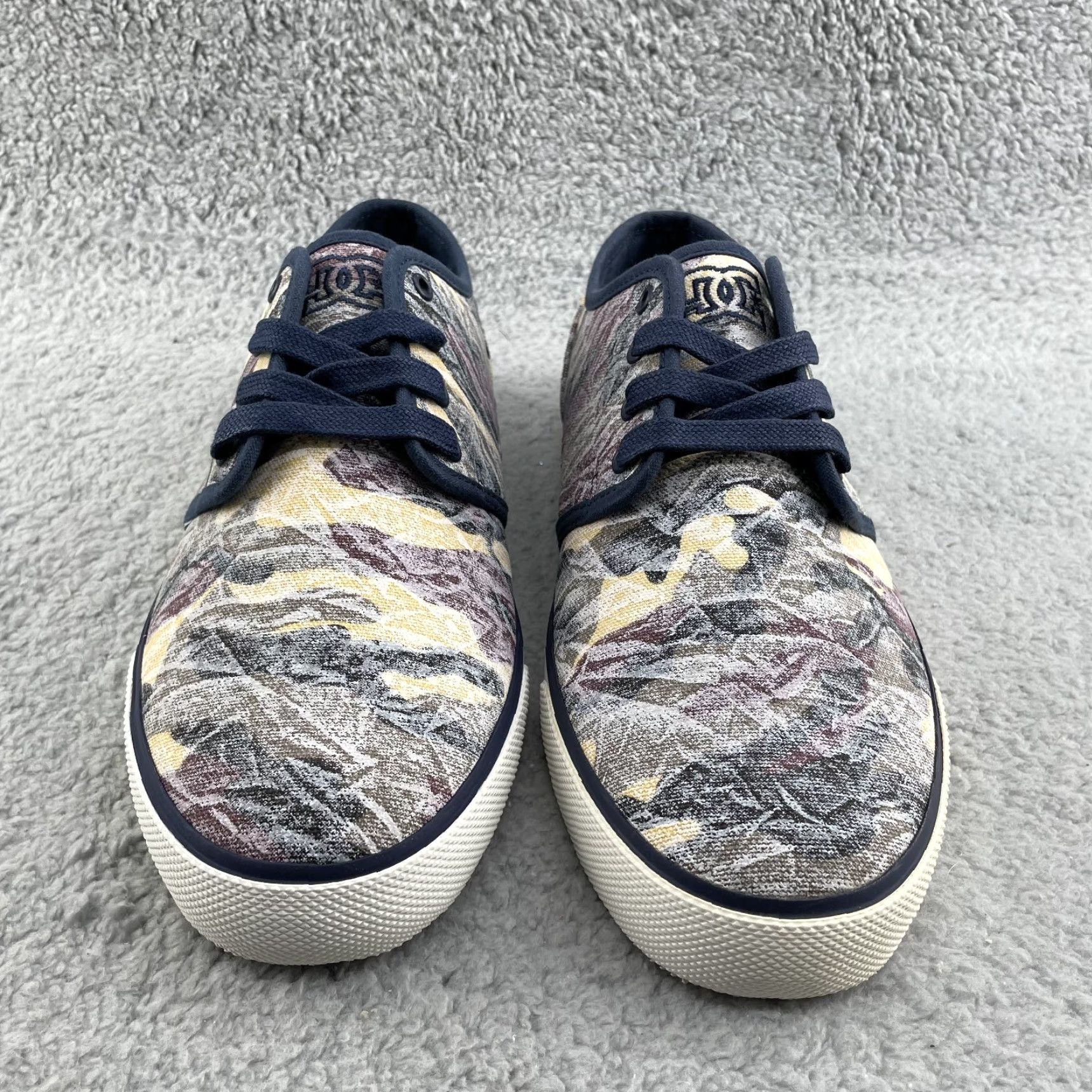 Vintage DC Shoes DC Studio TX Sneakers Men 10 Camo Canvas Skater Travel Surfer Streetwear Outdoor Shoes Men 10 Camo Canvas Skater Travel Surfer Str Size US 10 / EU 43 - 3 Thumbnail