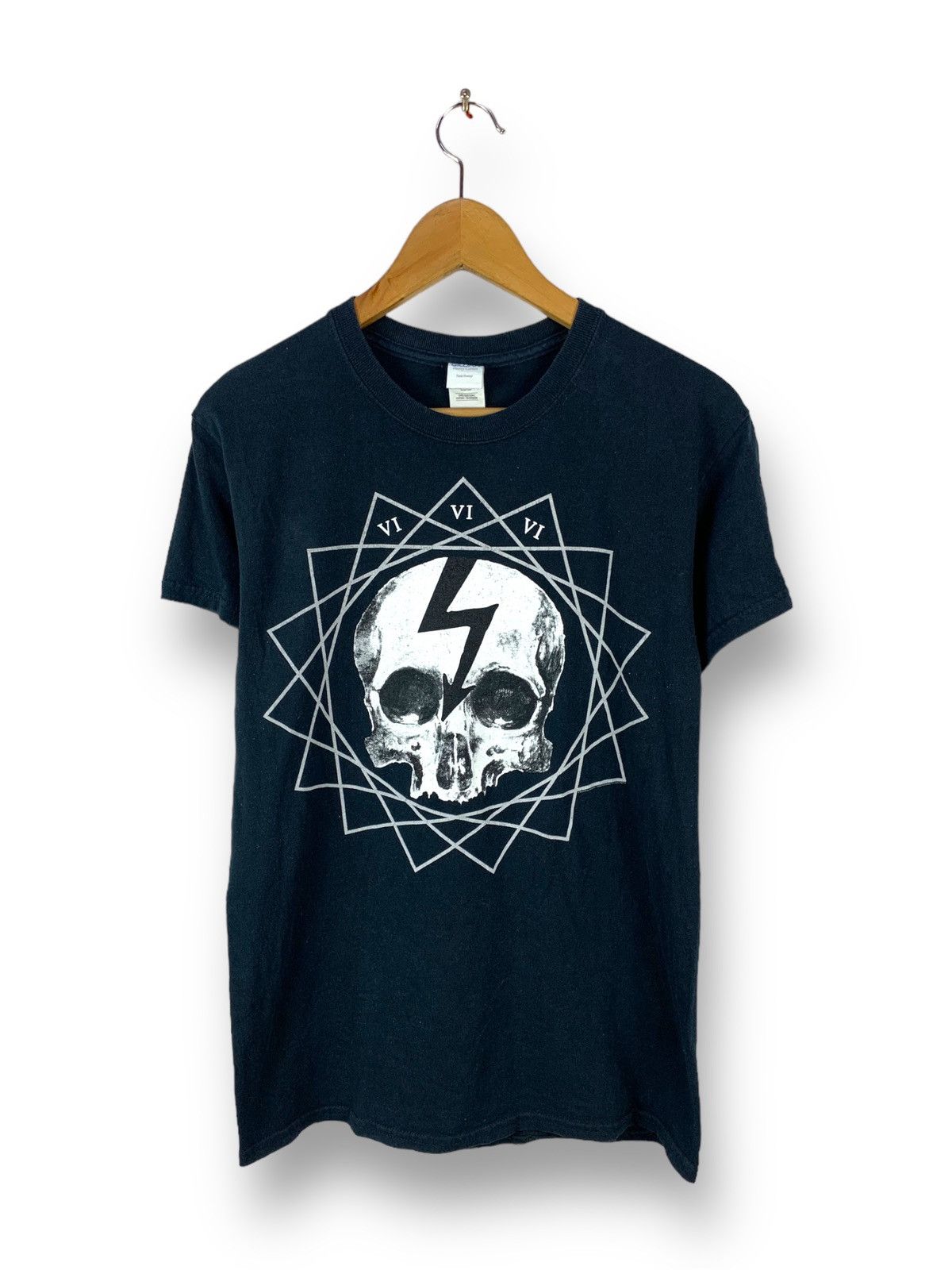Band Tees Steals! Marilyn Manson Rock Horror Band Tee Skulls Size US S / EU 44-46 / 1 - 1 Thumbnail